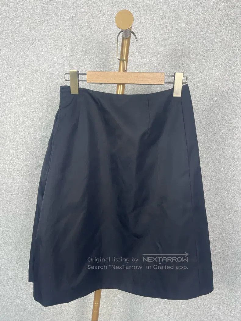 Prada Prada Black nylon skirt Size 25" / US 0 / IT 36 - 2 Thumbnail
