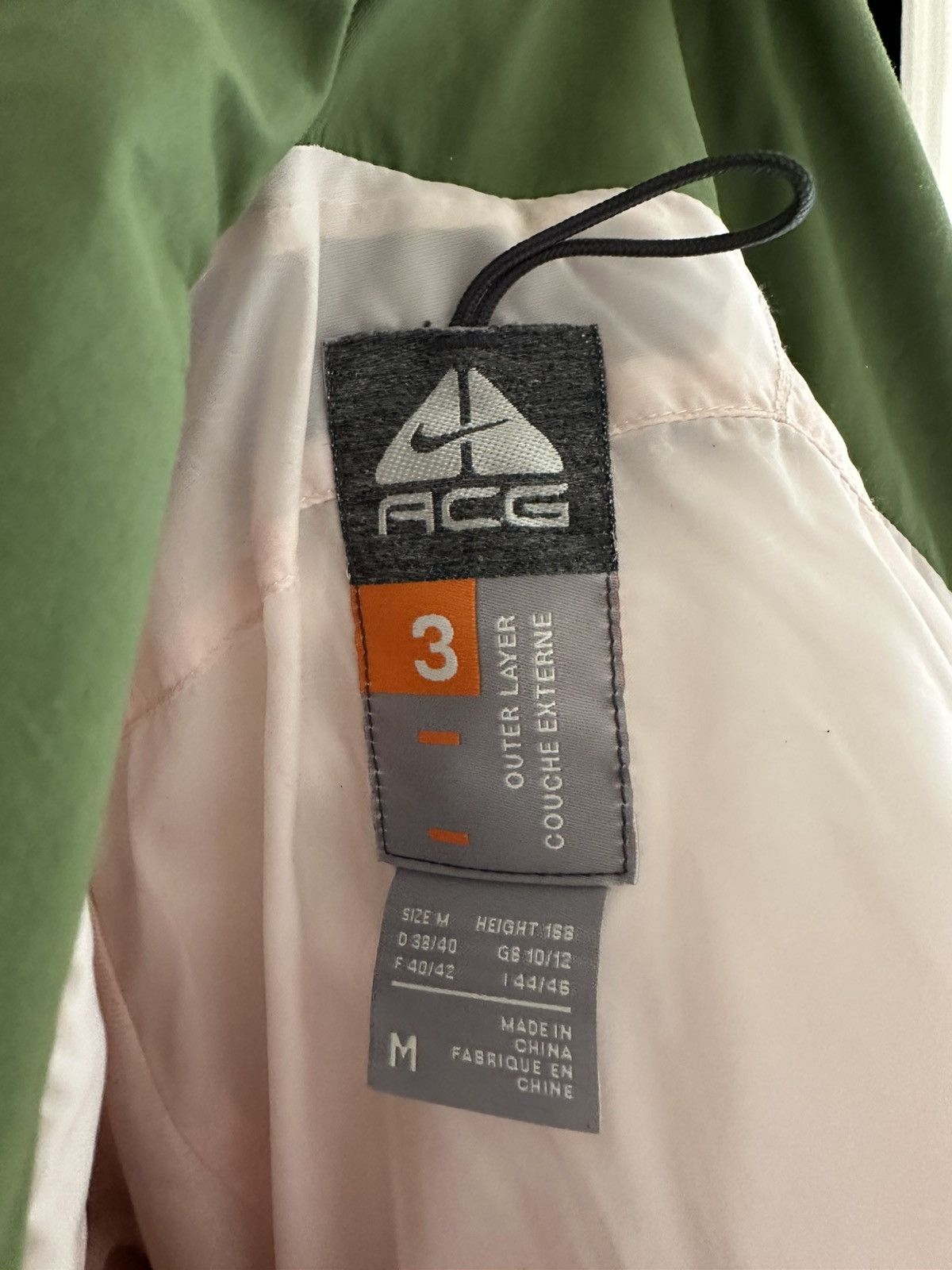 Nike ACG Rare 2008 Nike ACG Inflatable Jacket Size US M / EU 48-50 / 2 - 7 Thumbnail