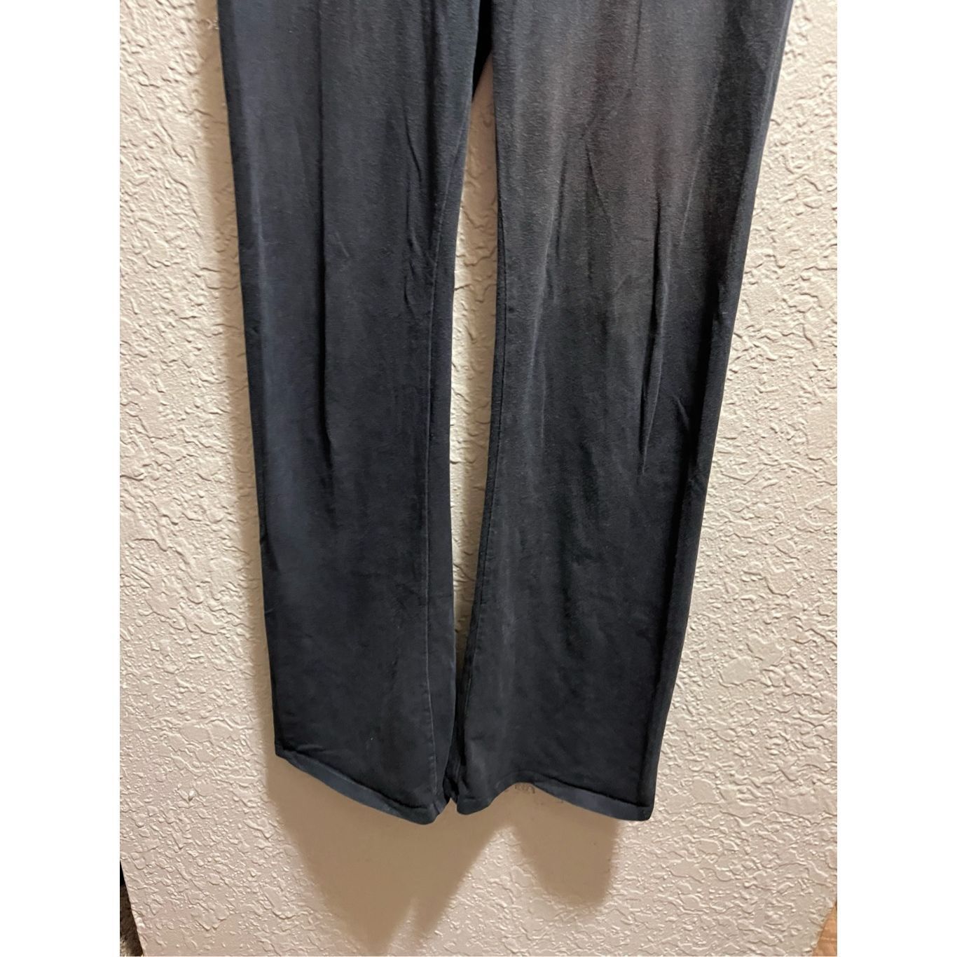 Victoria's Secret Victorias Secret Black With Grey Band Bootcut Leggings Woman Size 28" / US 6 / IT 42 - 2 Thumbnail