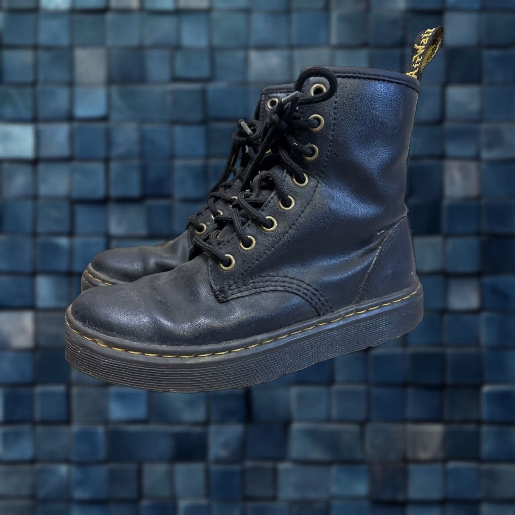 Dr. Martens Zavala Boots Leather Wedge Sole 8-Eye Ankle Lace  display picture 3