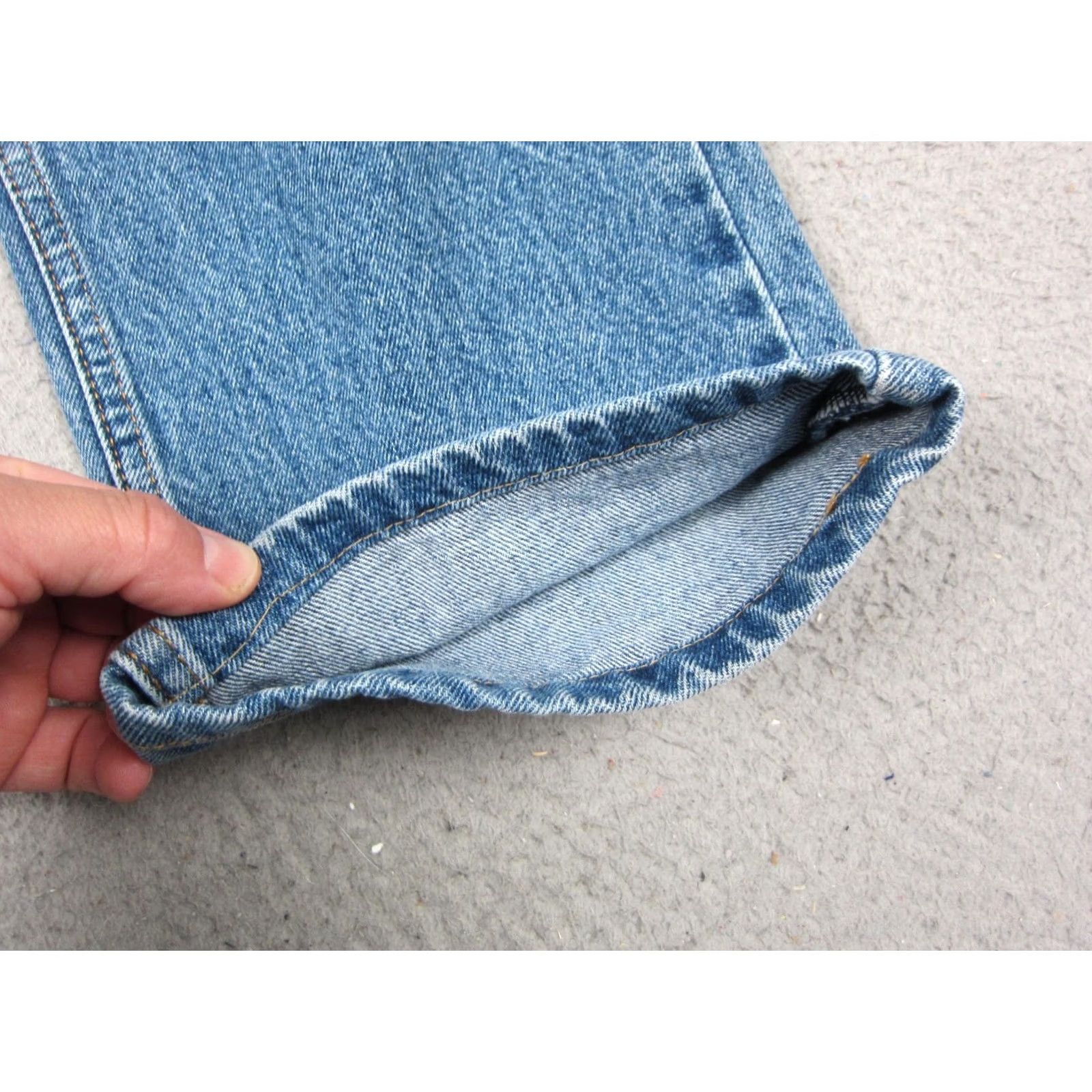 Levi's Levi's 505 Jeans Mens 32x27 Blue Medium Wash Straight Denim Regular Zipper Button Pocket 90s Vintage? No Size US 32 / EU 48 - 5 Thumbnail