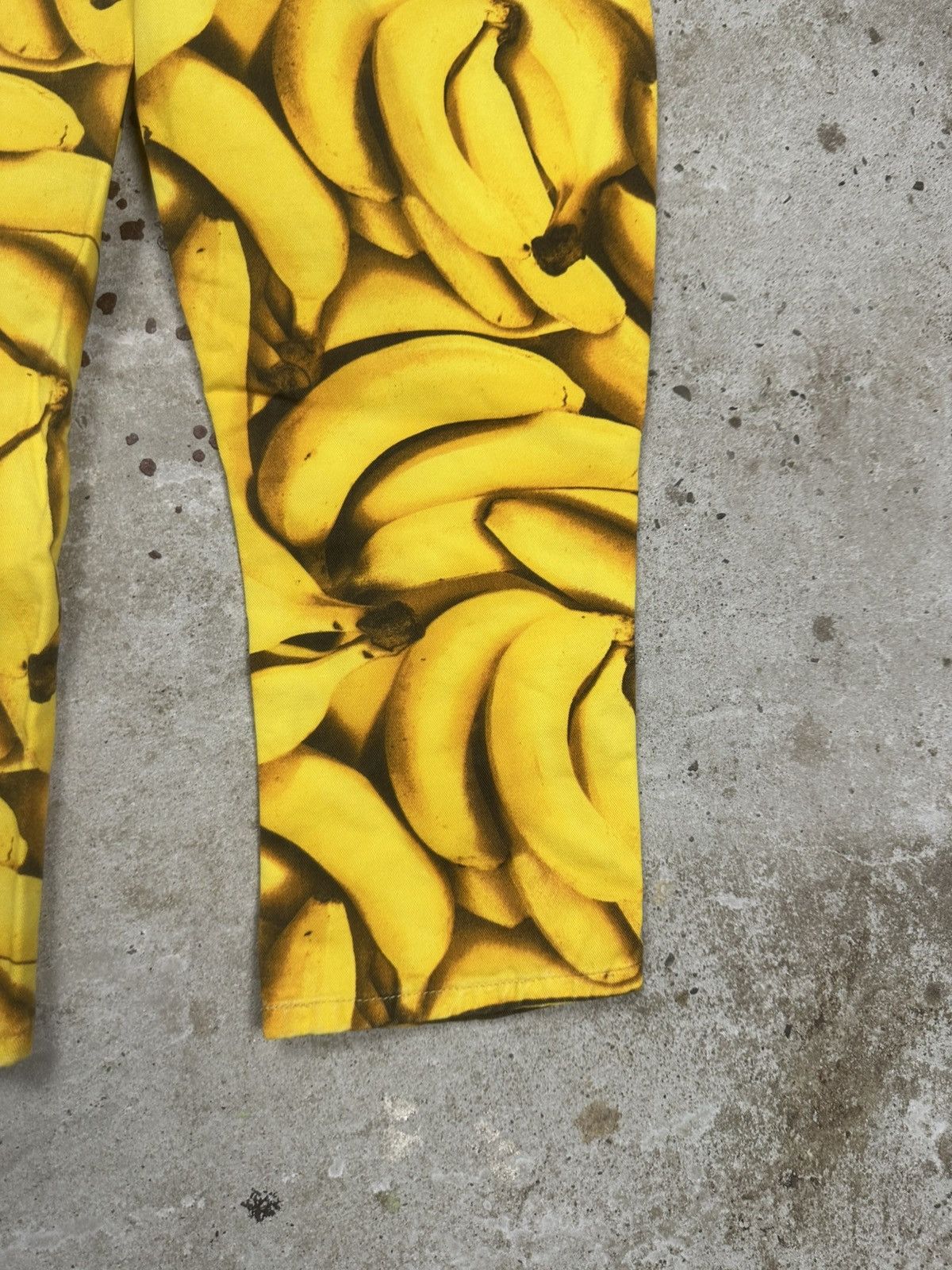 Dolce & Gabbana 2003 Dolce & Gabbana Banana Print 3/4 Capri Pants Size 27" / US 4 / IT 40 - 13 Thumbnail