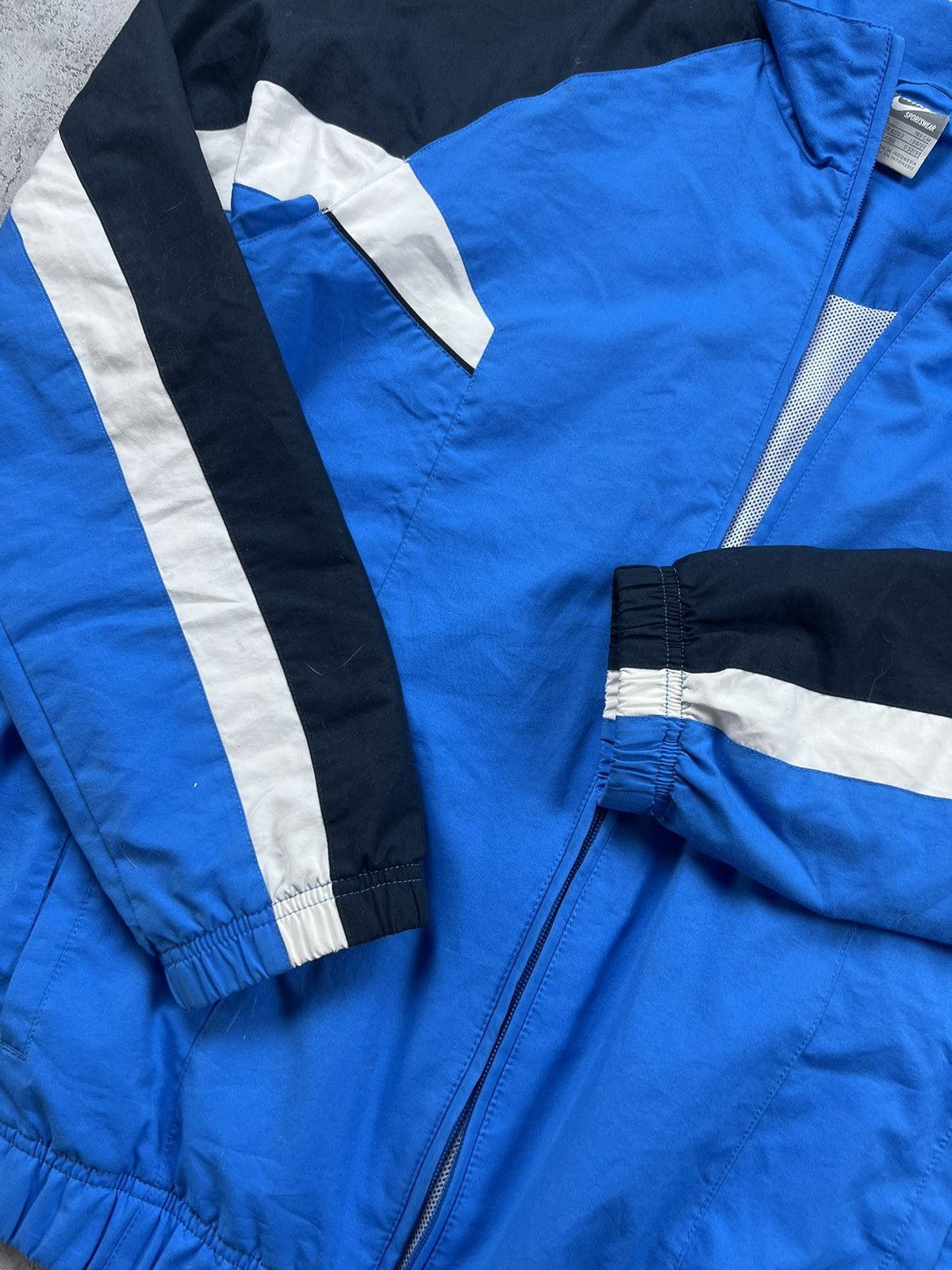 Nike 90s Nike Retro Logo Vintage Y2K Oversized Nylon Jacket Size US L / EU 52-54 / 3 - 9 Thumbnail
