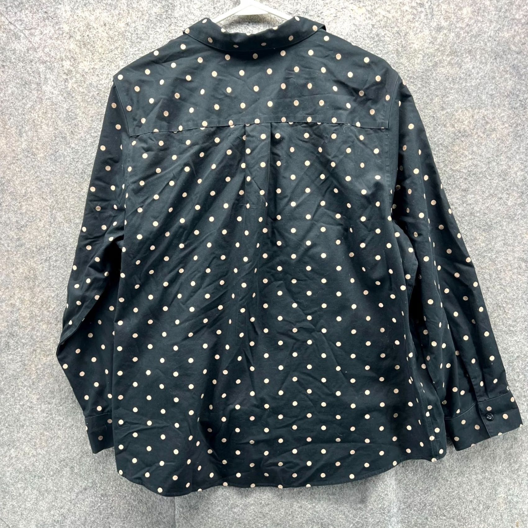 Vintage Chico's Shirt Womens 3 Black Button Down Preppy Non-Iron Space Dots Blouse Shirt Dressy Casual Party/Cocktail Travel Size XS / US 0-2 / IT 36-38 - 2 Thumbnail