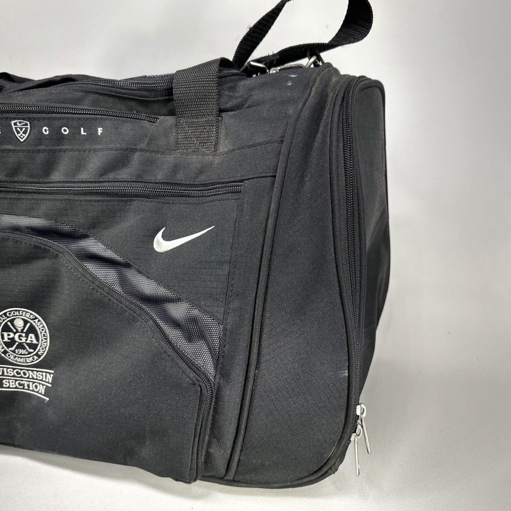Nike VINTAGE Nike PGA Wisconsin Section Duffle Weekend Bag Big Blue Nike Golf Bag Duffle Mens Womens Unisex 90s Duffle Bag Size ONE SIZE - 4 Thumbnail