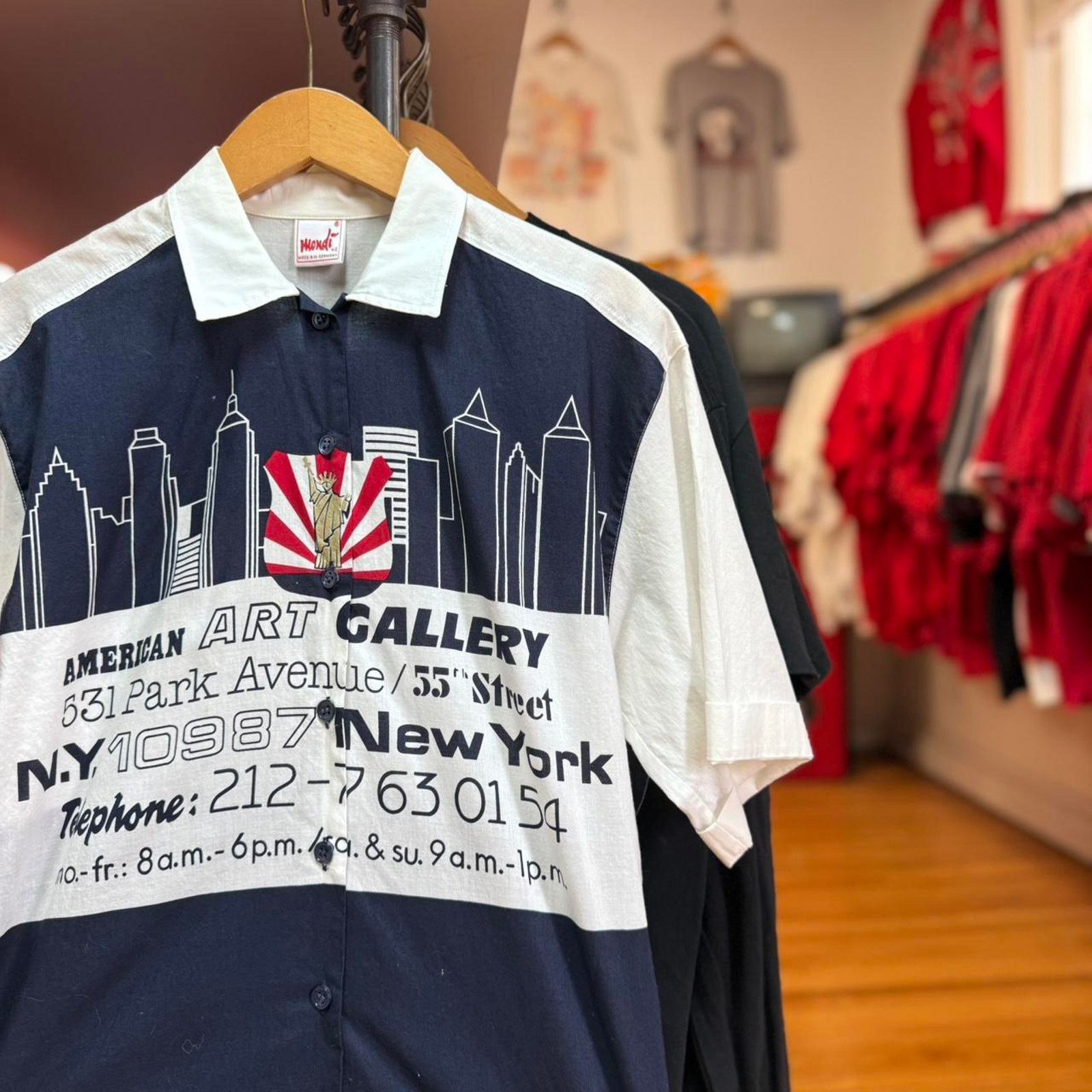Vintage Vintage 80s Designer New York Art Gallery Shirt Size US L / EU 52-54 / 3 - 7 Thumbnail