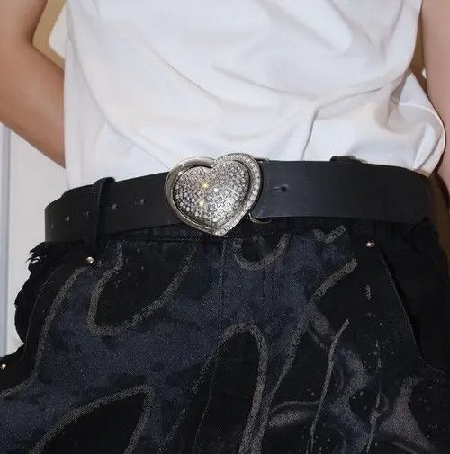 Other Outdoor retro punk rock rhinestone heart buckle belt Size ONE SIZE - 7 Thumbnail
