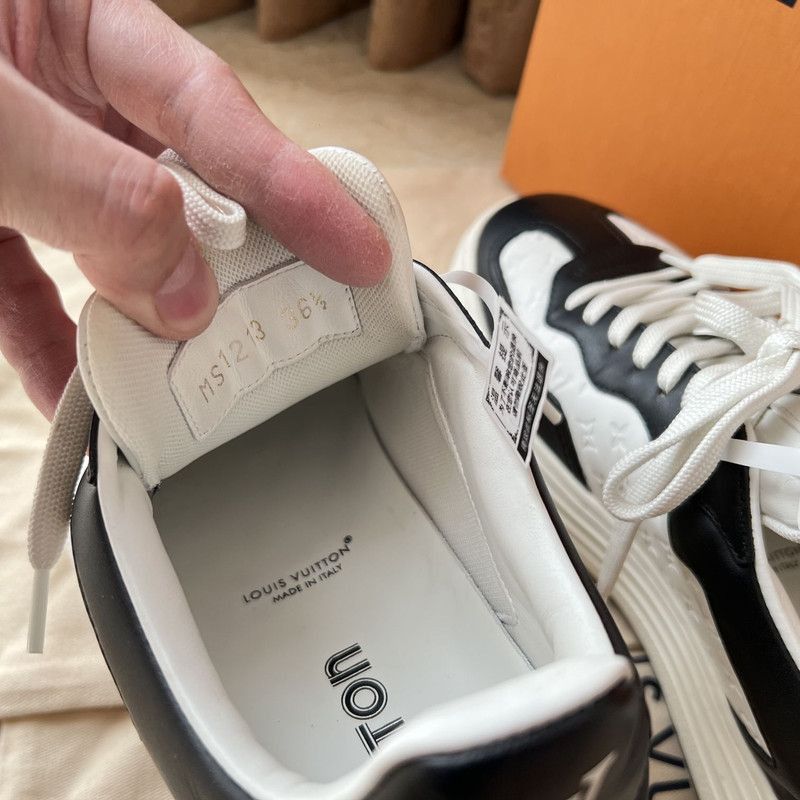 Louis Vuitton Louis Vuitton Groovy Leather Low-Top Sneakers - Size US 9 / EU 42 - 3 Thumbnail