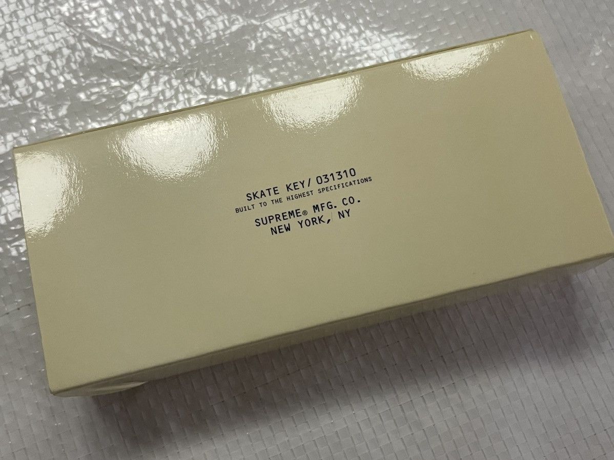 Supreme SS06 Skate Tool / Skate Key / Pipe Size ONE SIZE - 7 Thumbnail