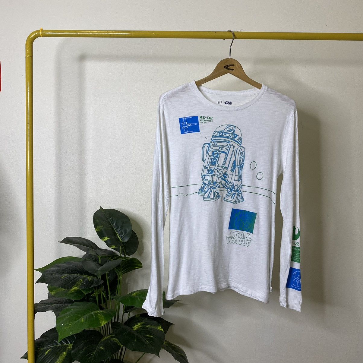 Gap × Star Wars GAP x Star Wars Collaboration LS T Shirt Size US S / EU 44-46 / 1 - 1 Thumbnail