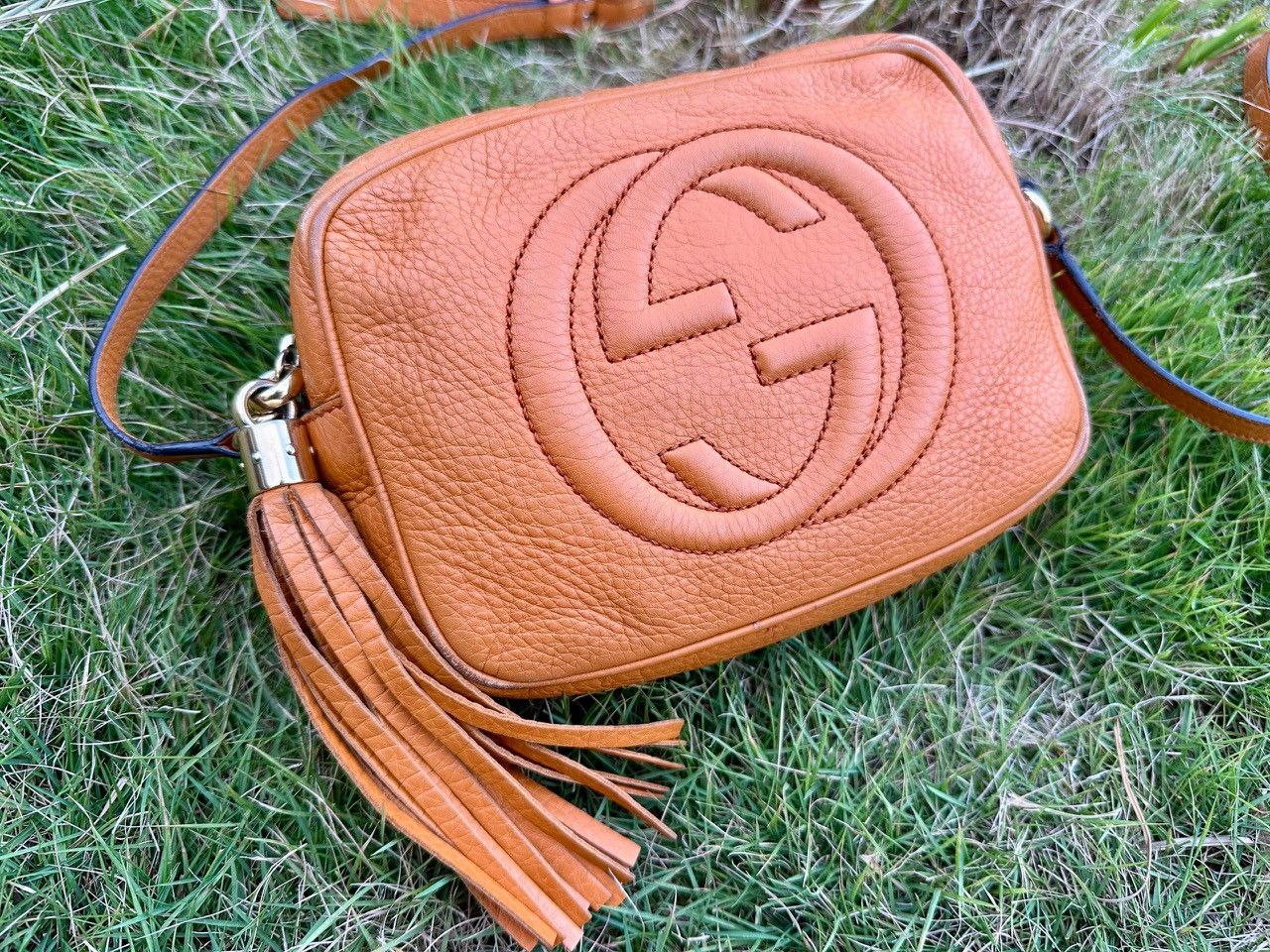 Authentic Gucci Soho Disco Leather Small Crossbody Bag