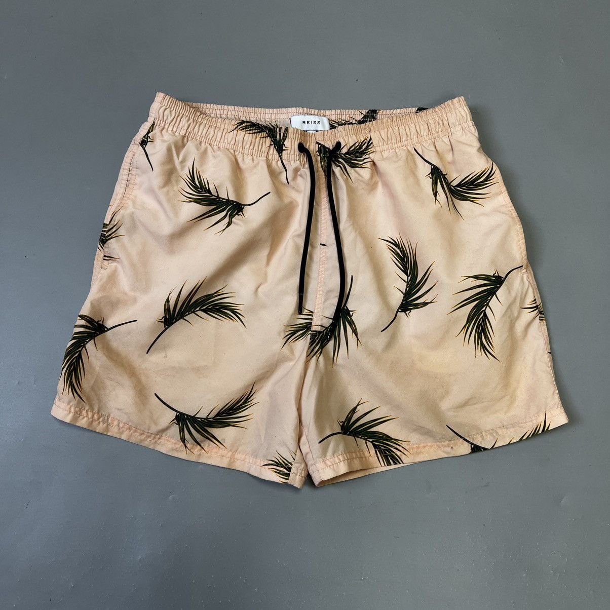 Reiss Reiss Palms swimming shorts Palmer Size US 32 / EU 48 - 1 Thumbnail