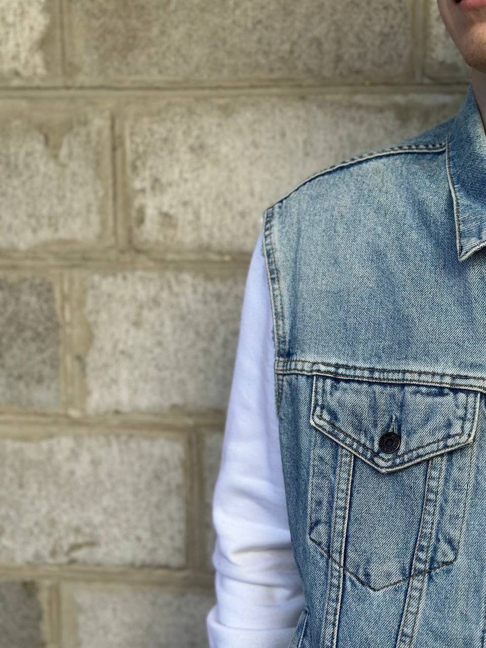 Levi's Vintage Clothing VTG 90s Levi’s Denim Vest Y2K Size L 00s USA Hype Trend USA Size US L / EU 52-54 / 3 - 5 Thumbnail