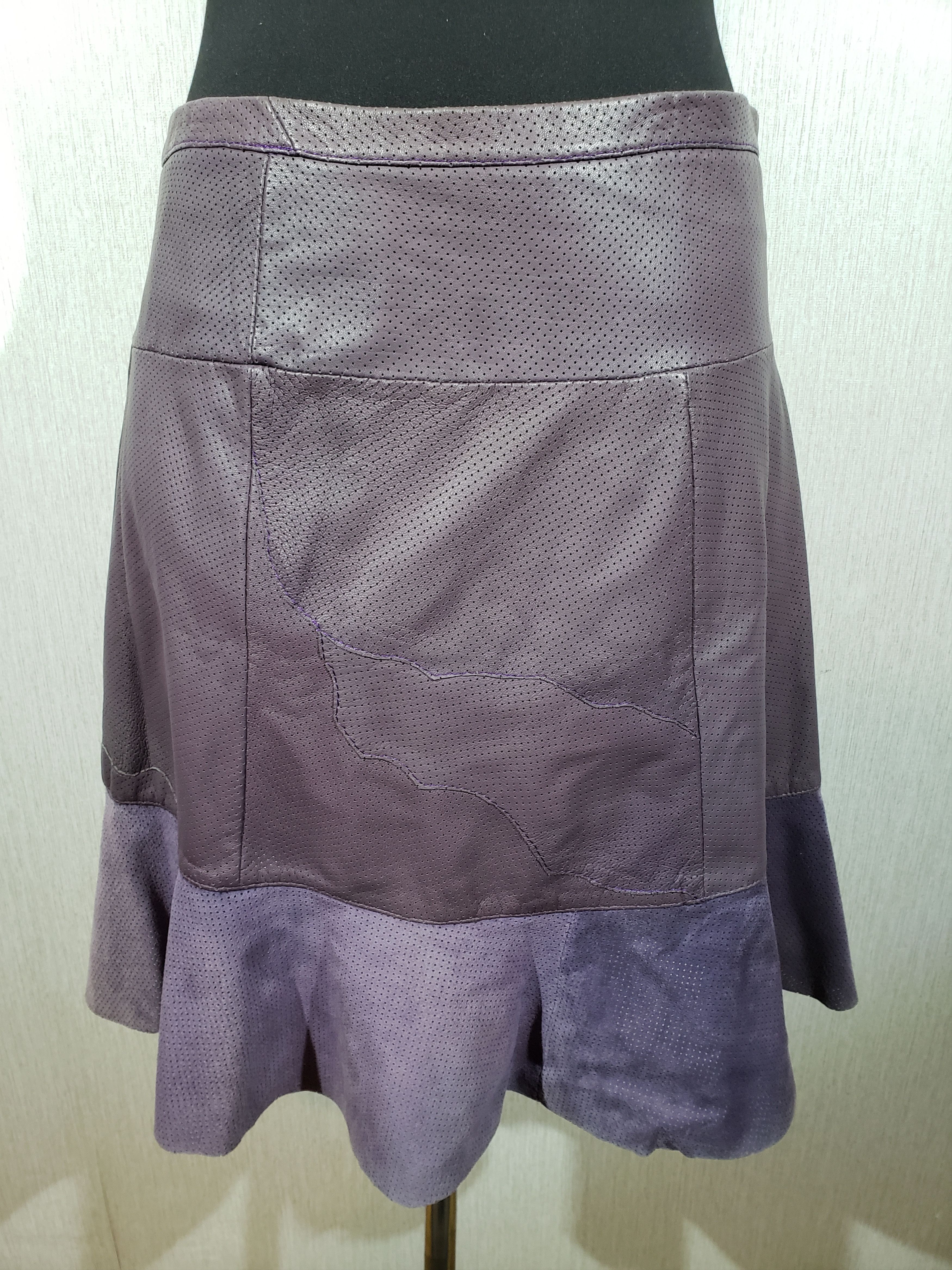 Other Wonderful women's leather suit. Size L / US 10 / IT 46 - 8 Thumbnail