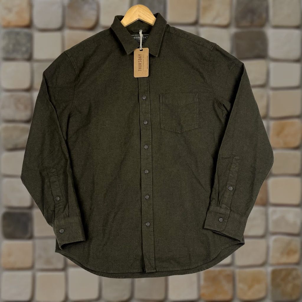 Olive Thursday Boot Co. Quality Goods Men Large Olive Green Button Everyday Shirt Size US L / EU 52-54 / 3 - 1 Thumbnail