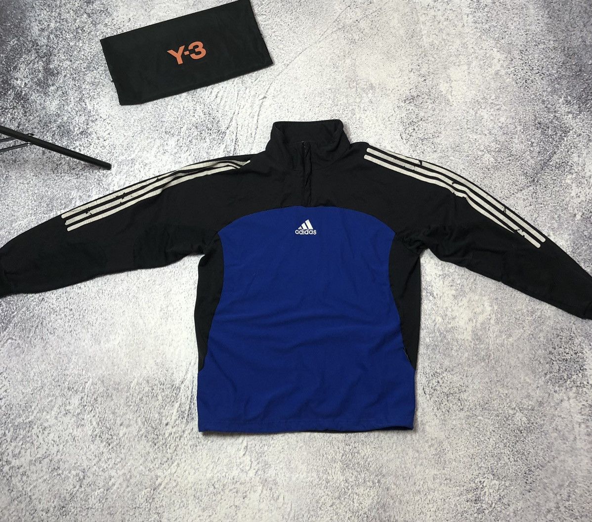 Adidas Vintage men’s sweater adidas size S Size US S / EU 44-46 / 1 - 1 Thumbnail