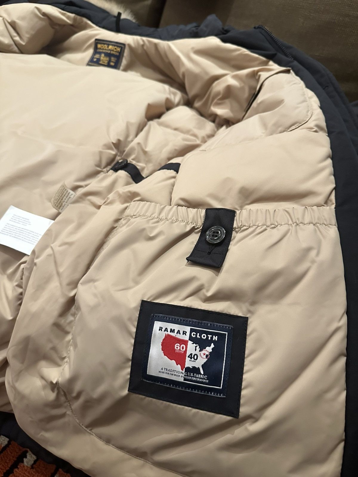 Woolrich Woolen Mills Black Woolrich parka with detachable fur hood Size US L / EU 52-54 / 3 - 6 Thumbnail
