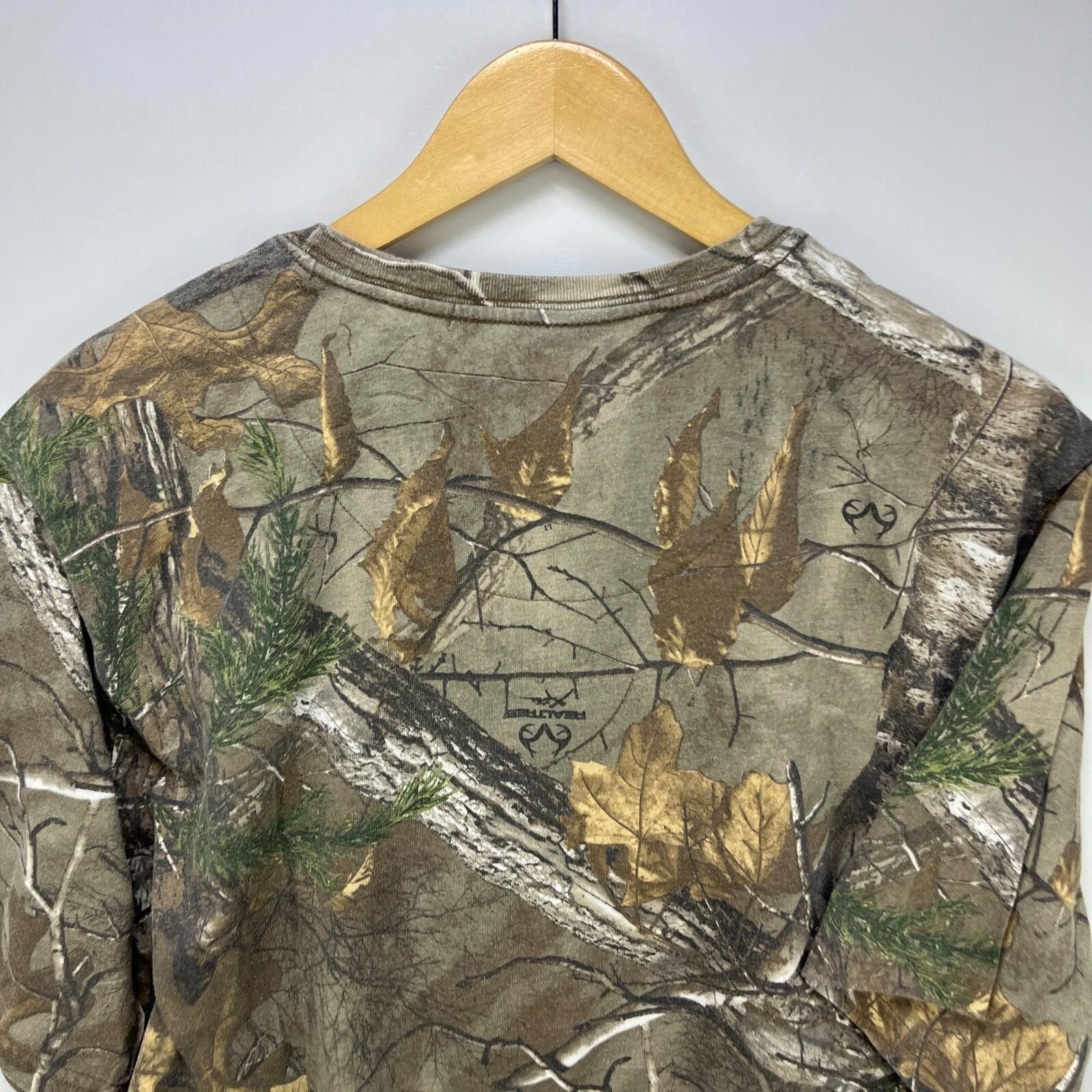 Vintage Vintage Y2K Real Tree Camo T-Shirt XL Size US XL / EU 56 / 4 - 8 Thumbnail