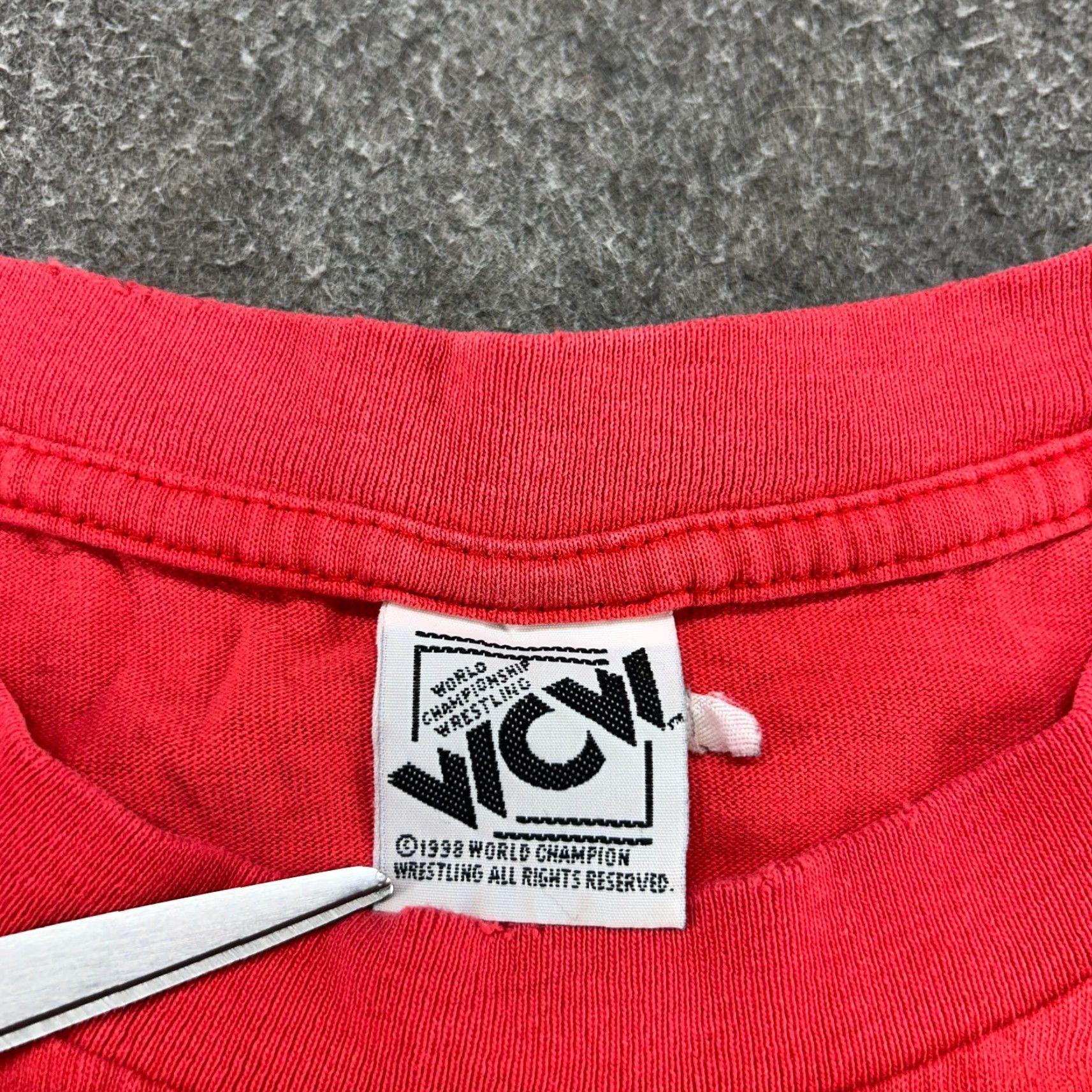 Vintage VINTAGE Hulkster Shirt World Championship Wrestling WCW 90s T-Shirt Mens L Red Crew Neck Short Sleeve Graphic Print 1990s Size US L / EU 52-54 / 3 - 4 Thumbnail