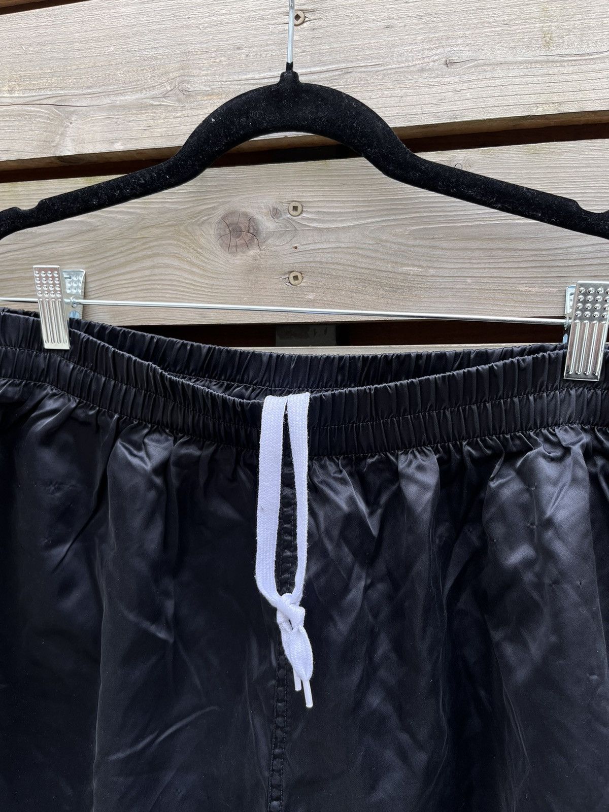 Nike × Vintage Vintage Nike Shorts Nylon Double Big Swoosh Y2K Size US 33 - 7 Thumbnail