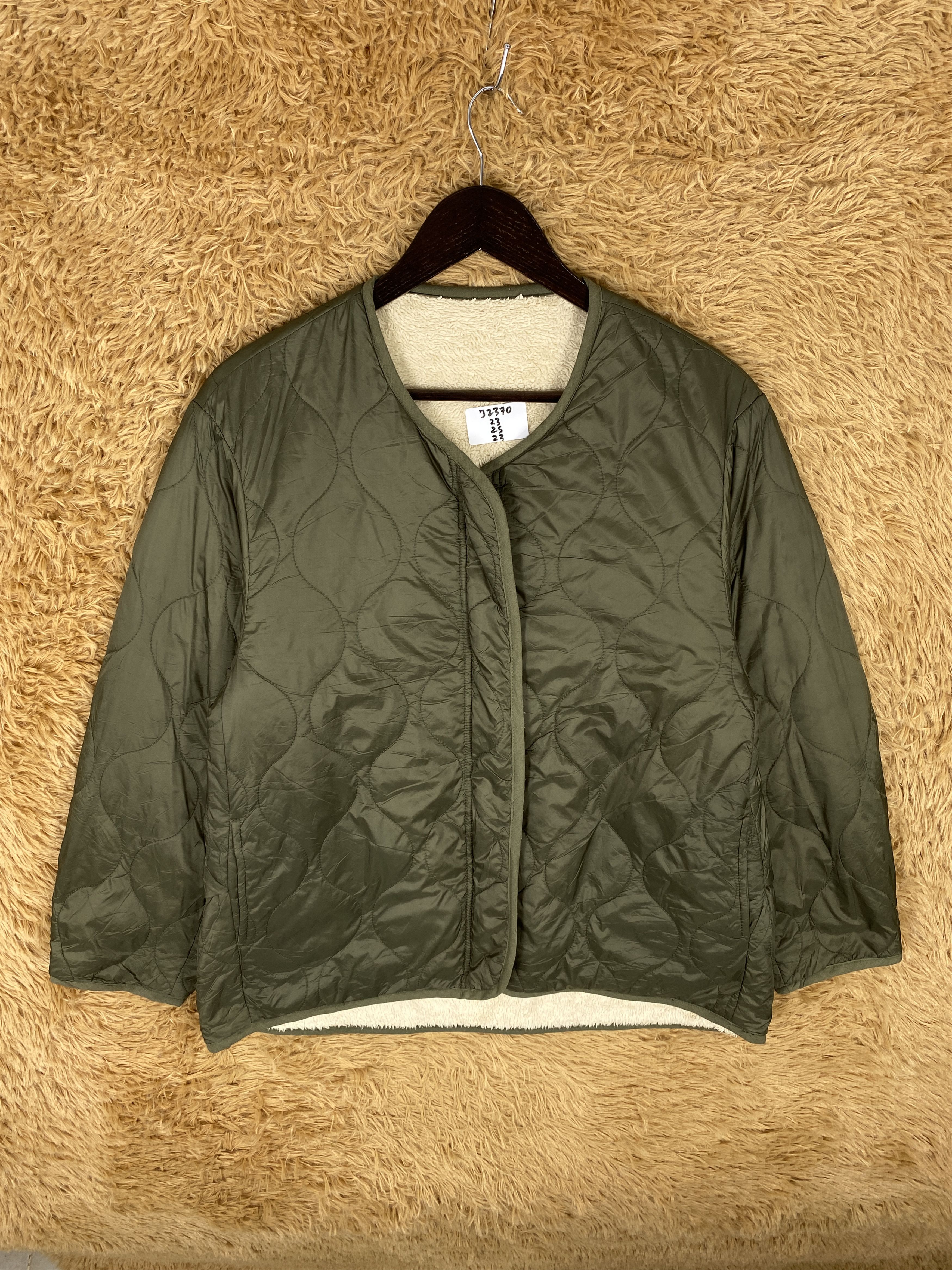 Japanese Brand Vintage Midium Quilted Fleece Reversible Jacket Size US S / EU 44-46 / 1 - 1 Thumbnail