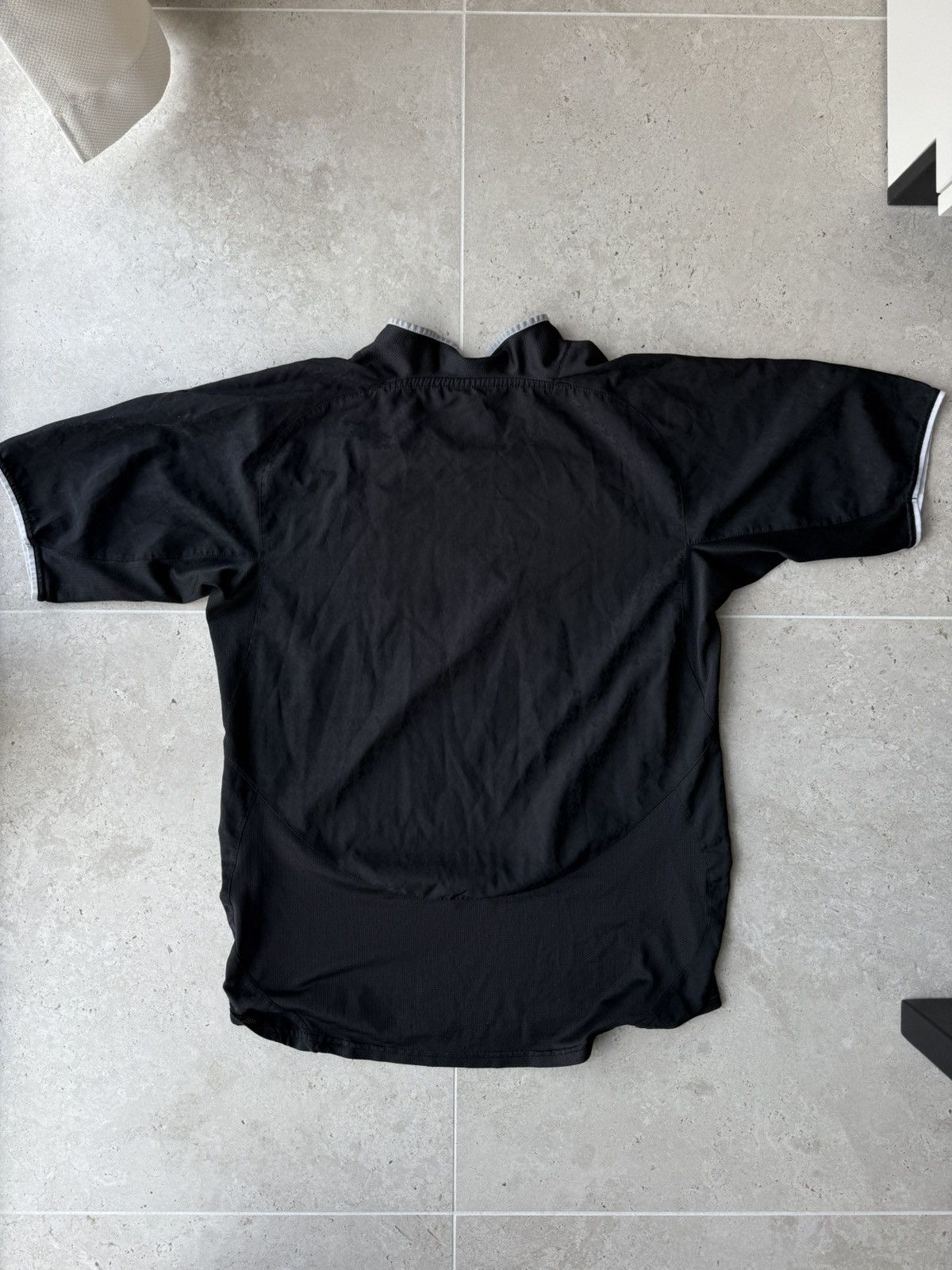 Nike Nike x Manchester United Vintage Black Soccer Jersey 04/05 Size US M / EU 48-50 / 2 - 2 Thumbnail
