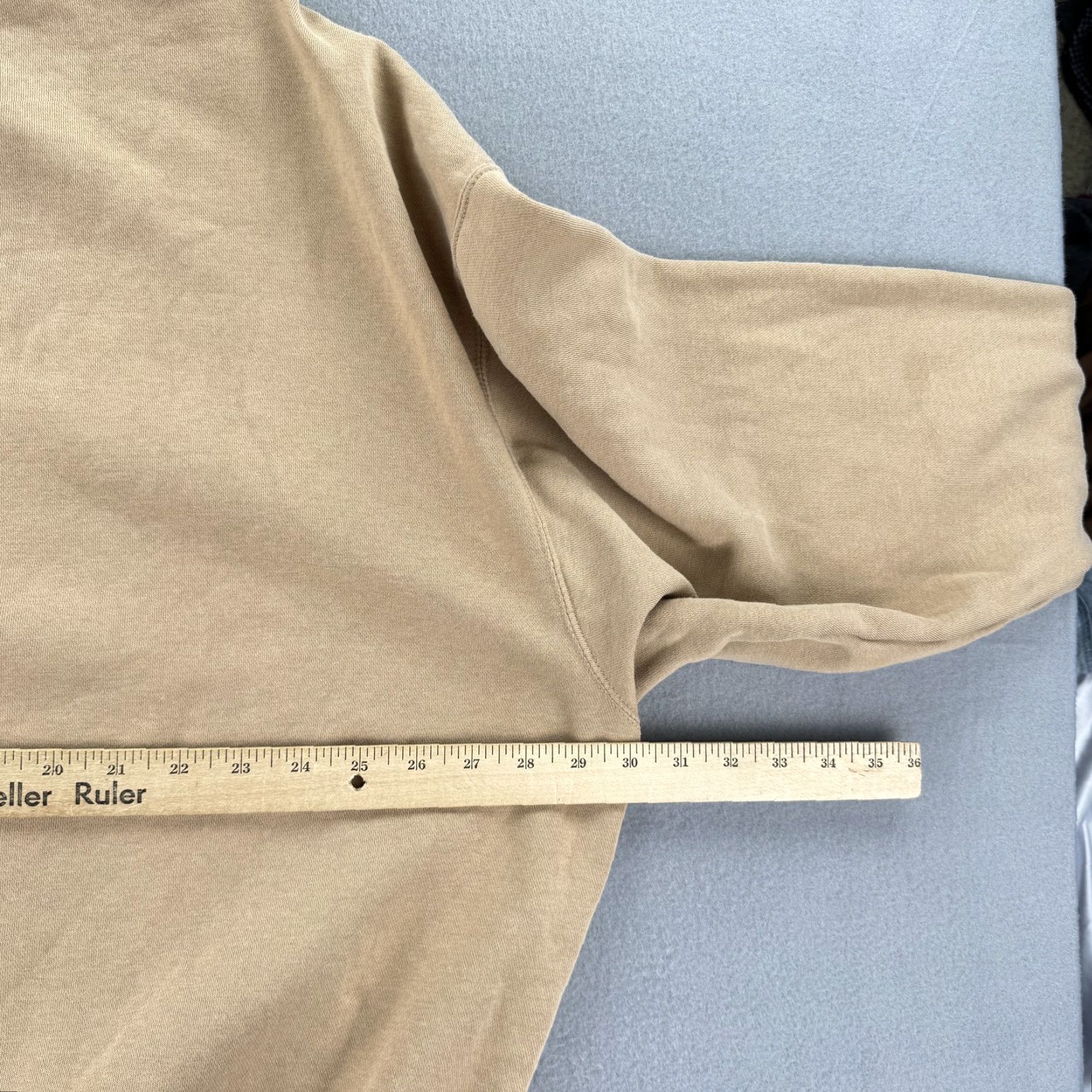 Nike Nike Sweatshirt Mens Medium Crewneck Pullover Swoosh Brown Tan Cotton Polyester Fleece Casual Athletic Size US M / EU 48-50 / 2 - 6 Thumbnail