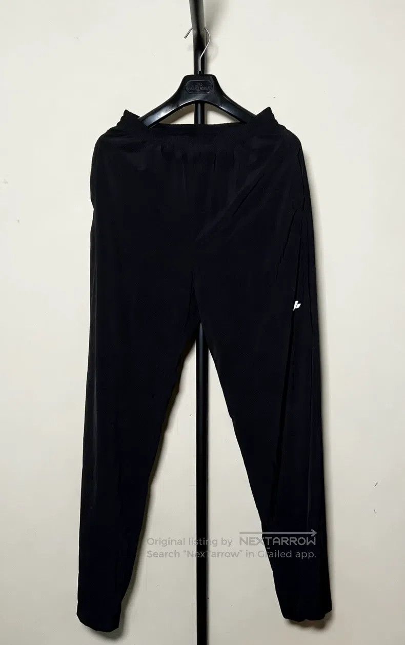 Balenciaga Balenciaga size XS Black Logo Logo Loose Casual Sweatpants Size US 27 - 1 Thumbnail