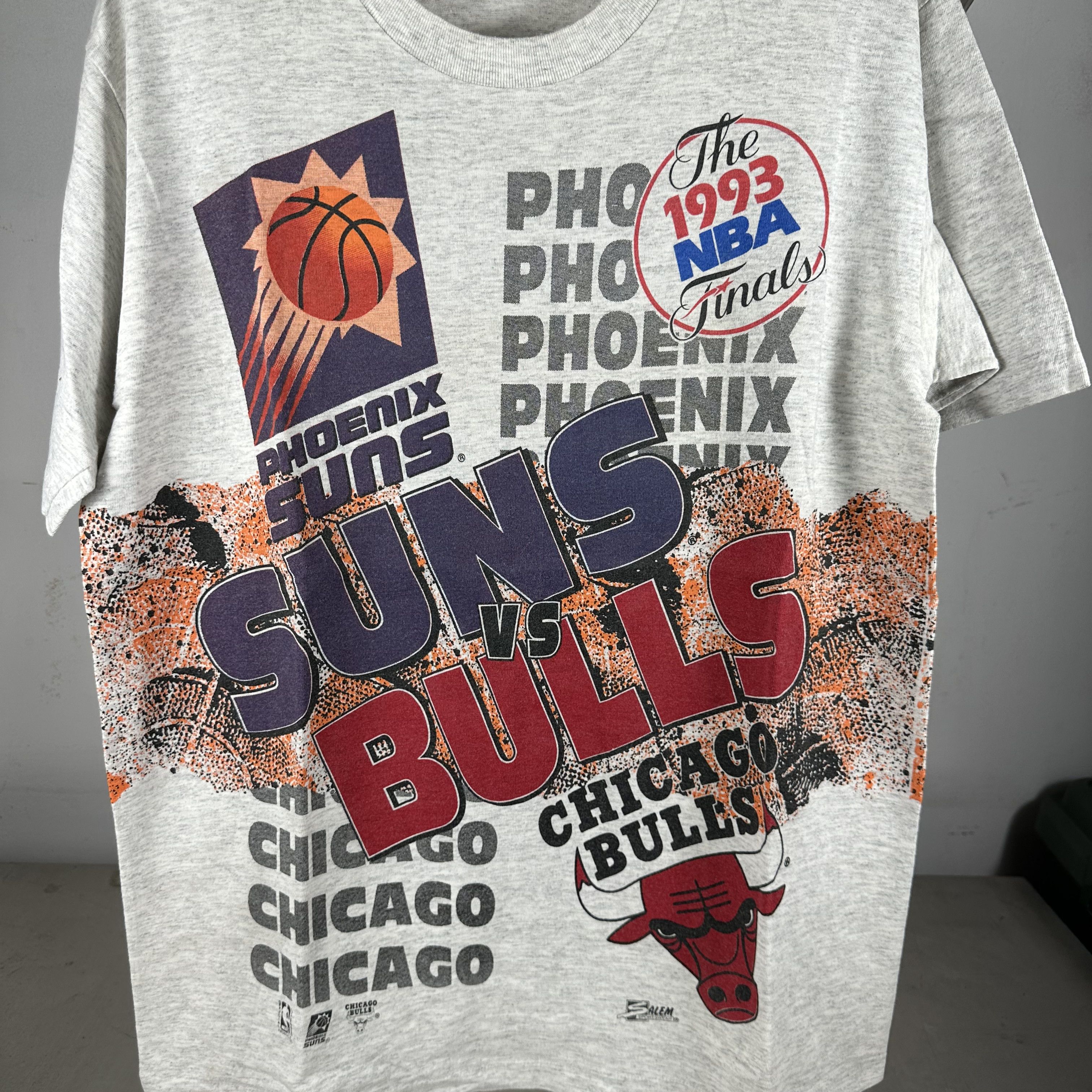 Vintage 1993 NBA Finals Phoenix Suns VS Chicago Bulls Salem T-Shirt Size US L / EU 52-54 / 3 - 2 Thumbnail