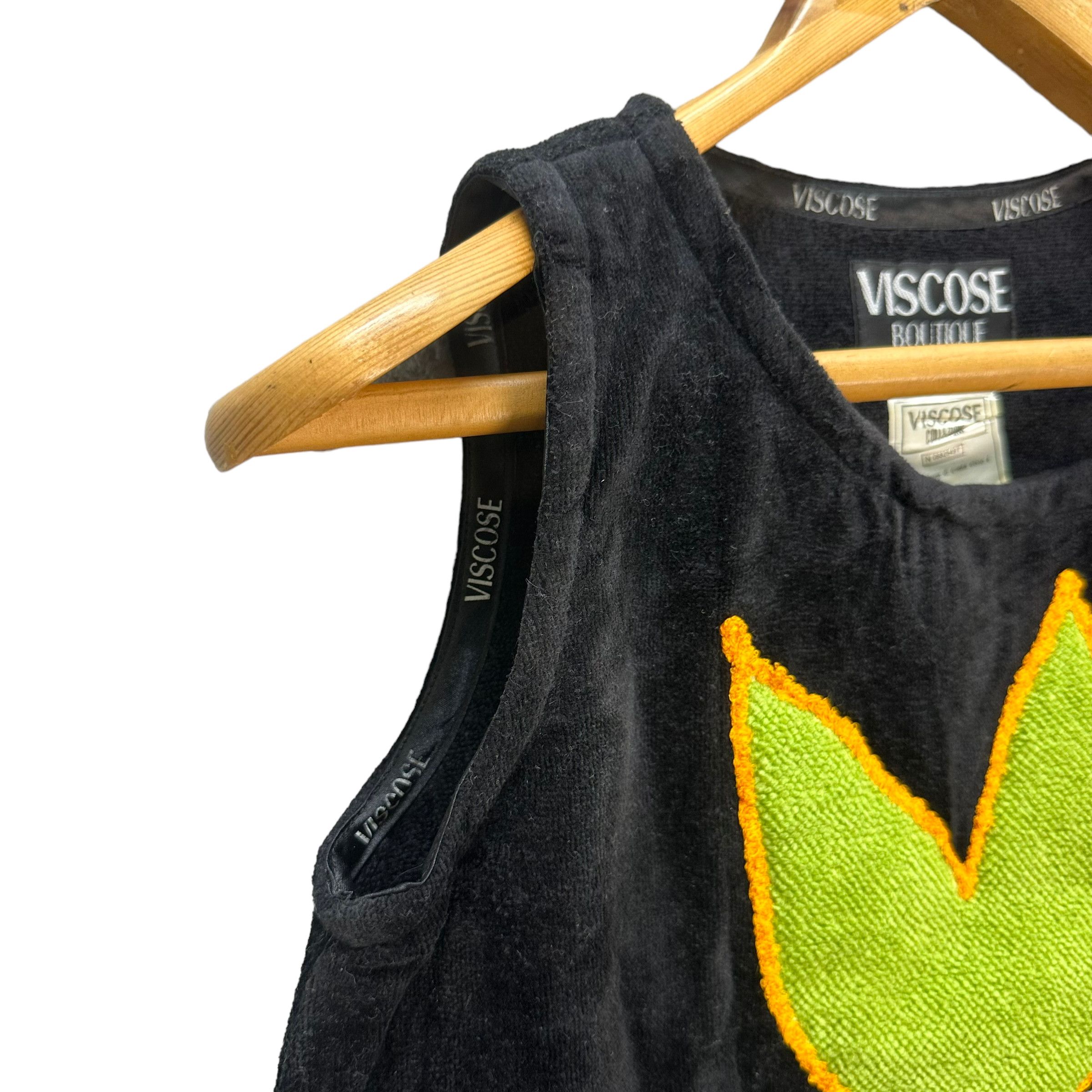 Japanese Brand VISCOSE BOUTIQUE FLOWERS BIG LOGO TANK TOP #8429-008 Size S / US 4 / IT 40 - 4 Thumbnail