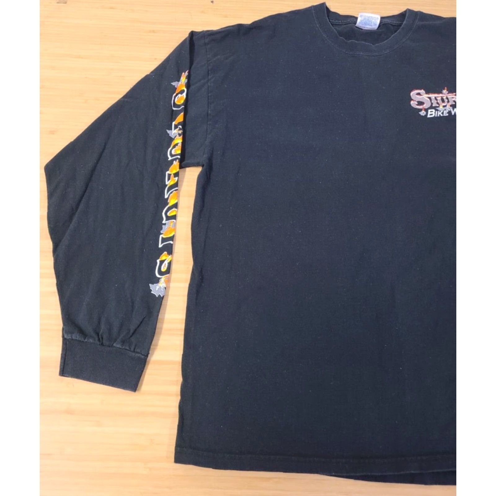 Hanes VINTAGE Hanes Sturgis Shirt Long Sleeve XL Black Skull Graphic 2004 Bike Week Unisex Adults Men Women Shirt Size US XL / EU 56 / 4 - 3 Thumbnail