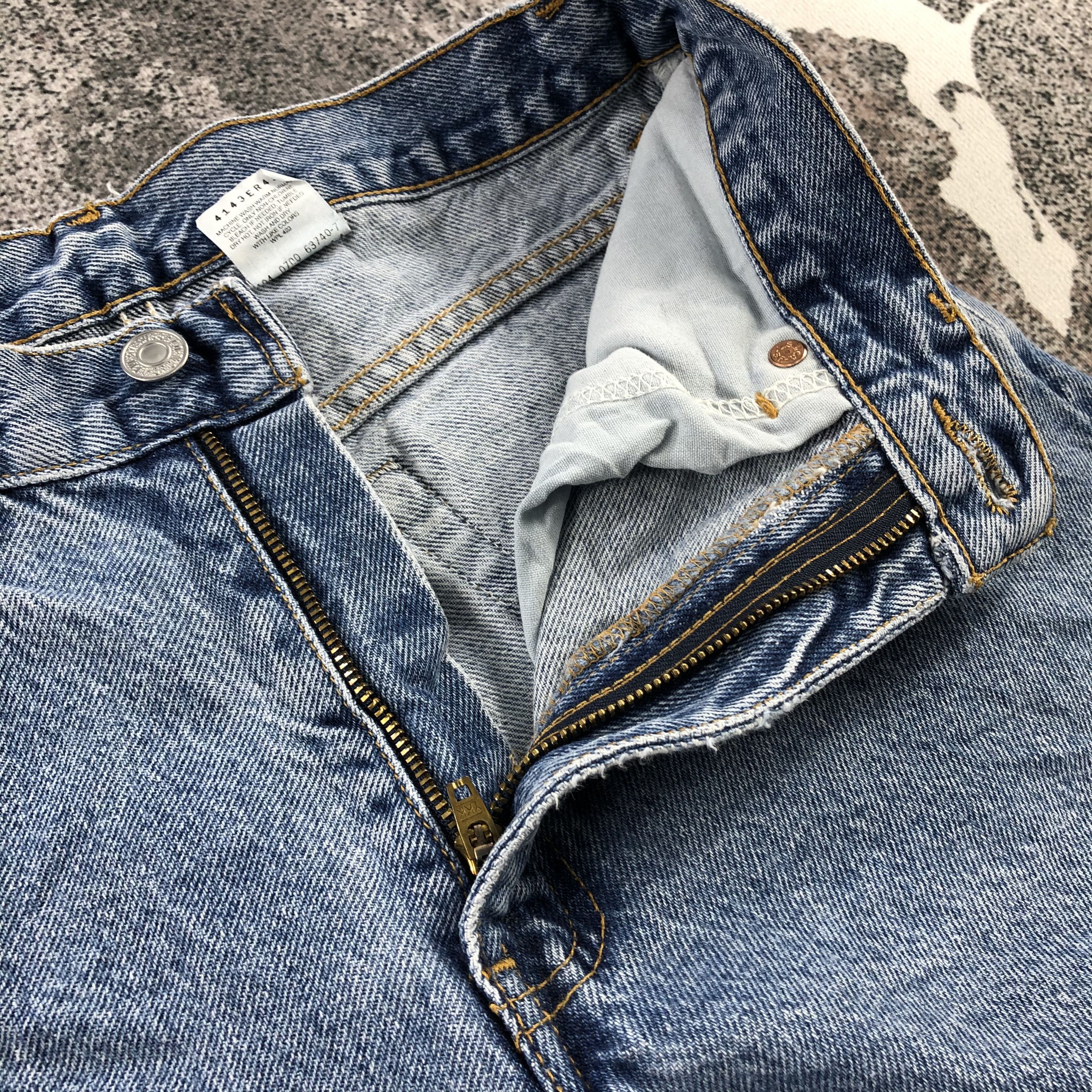 Levi's Vintage Levis 550 Jeans Blue Wash Size US 28 / EU 44 - 9 Thumbnail