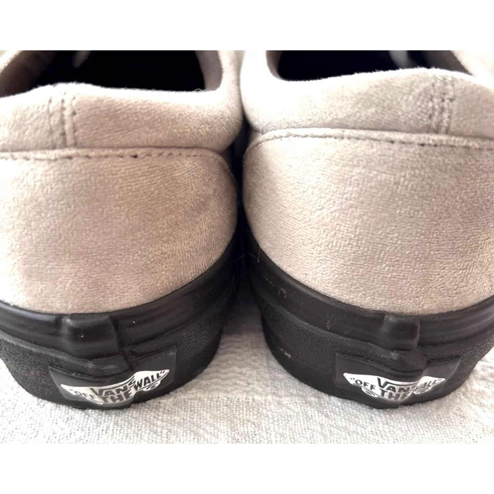 Vans Item Specifications: Brand: Vans Size US 6 / IT 36 - 5 Thumbnail