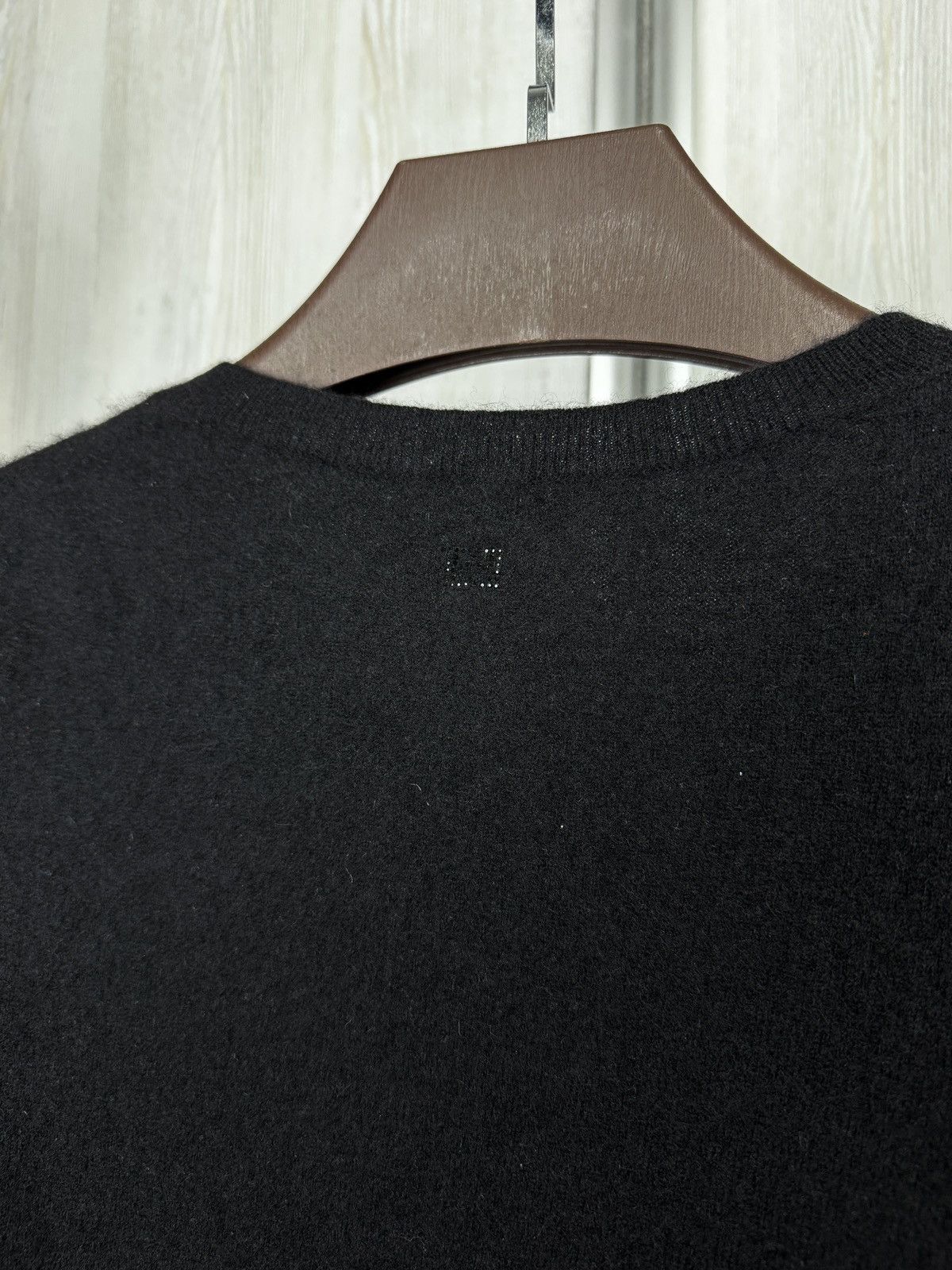 Escada Escada black pure cashmere v-neck sweater size M Size M / US 6-8 / IT 42-44 - 8 Thumbnail