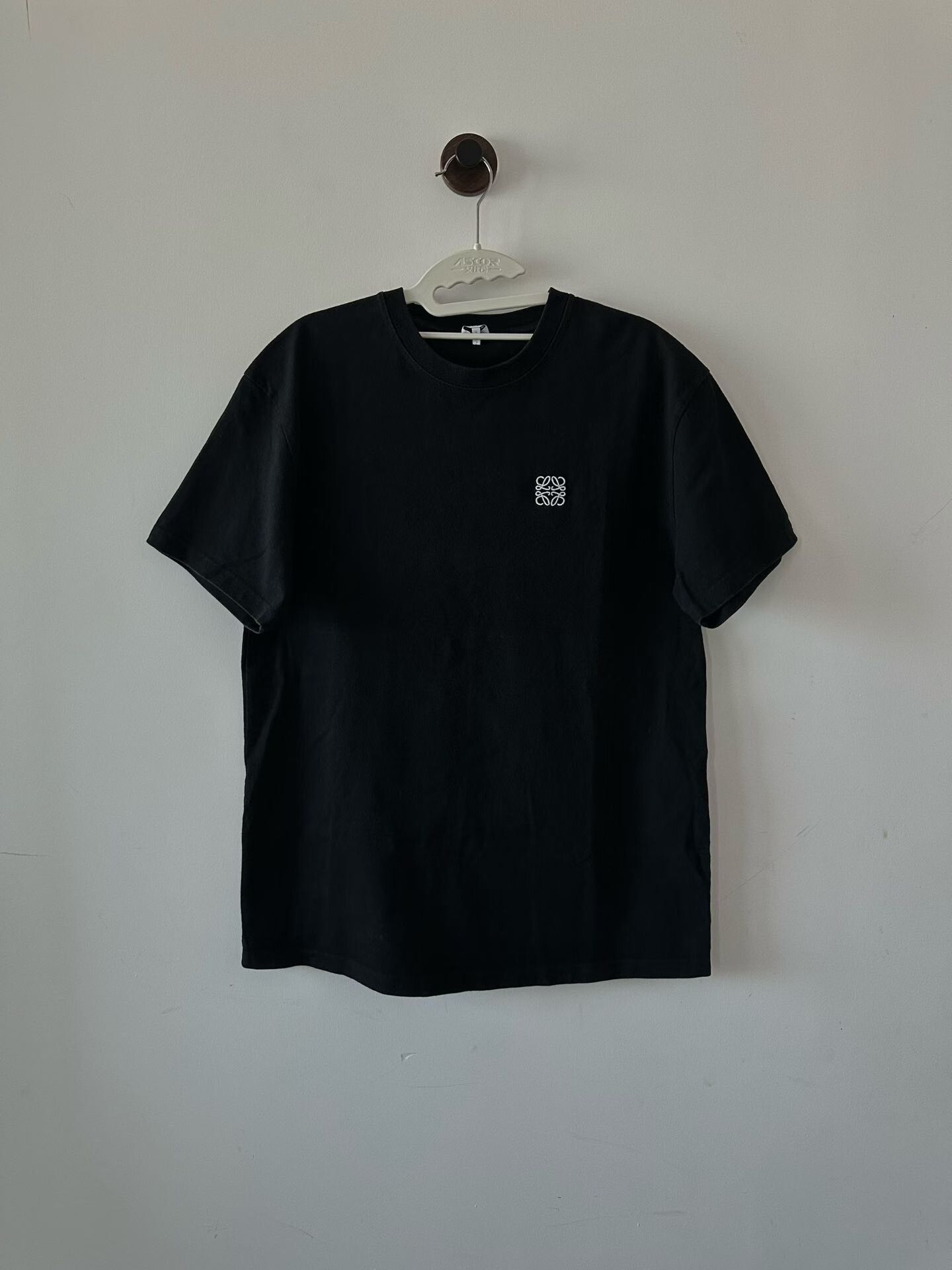 Loewe Loewe Black Embroidered Logo Short-Sleeve Size US S / EU 44-46 / 1 - 1 Thumbnail