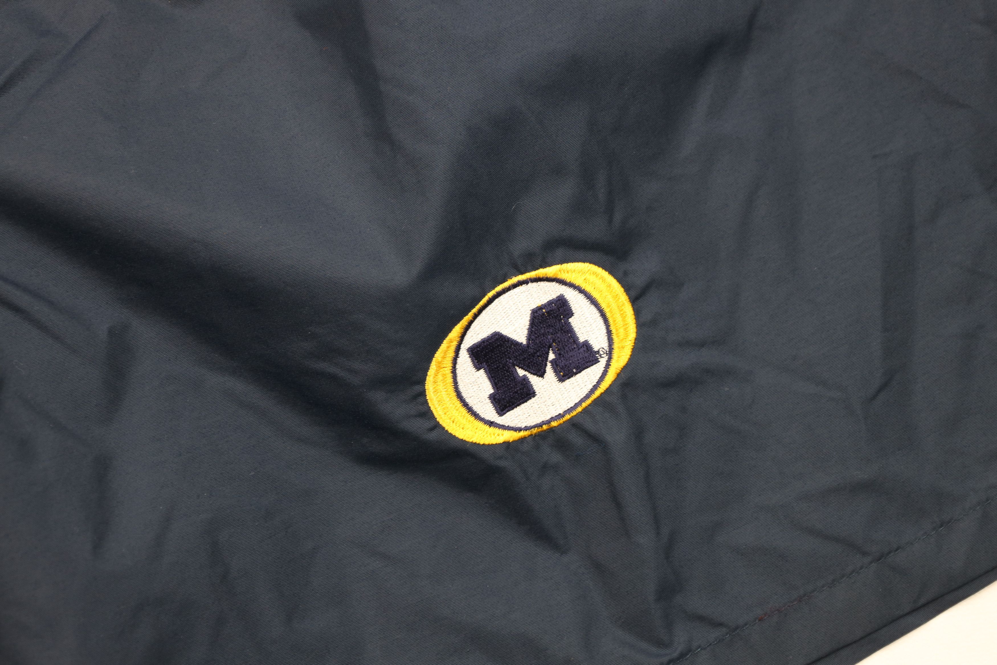 Vintage Vintage 90s Streetwear University of Michigan Lined Shorts Size US 38 / EU 54 - 5 Thumbnail