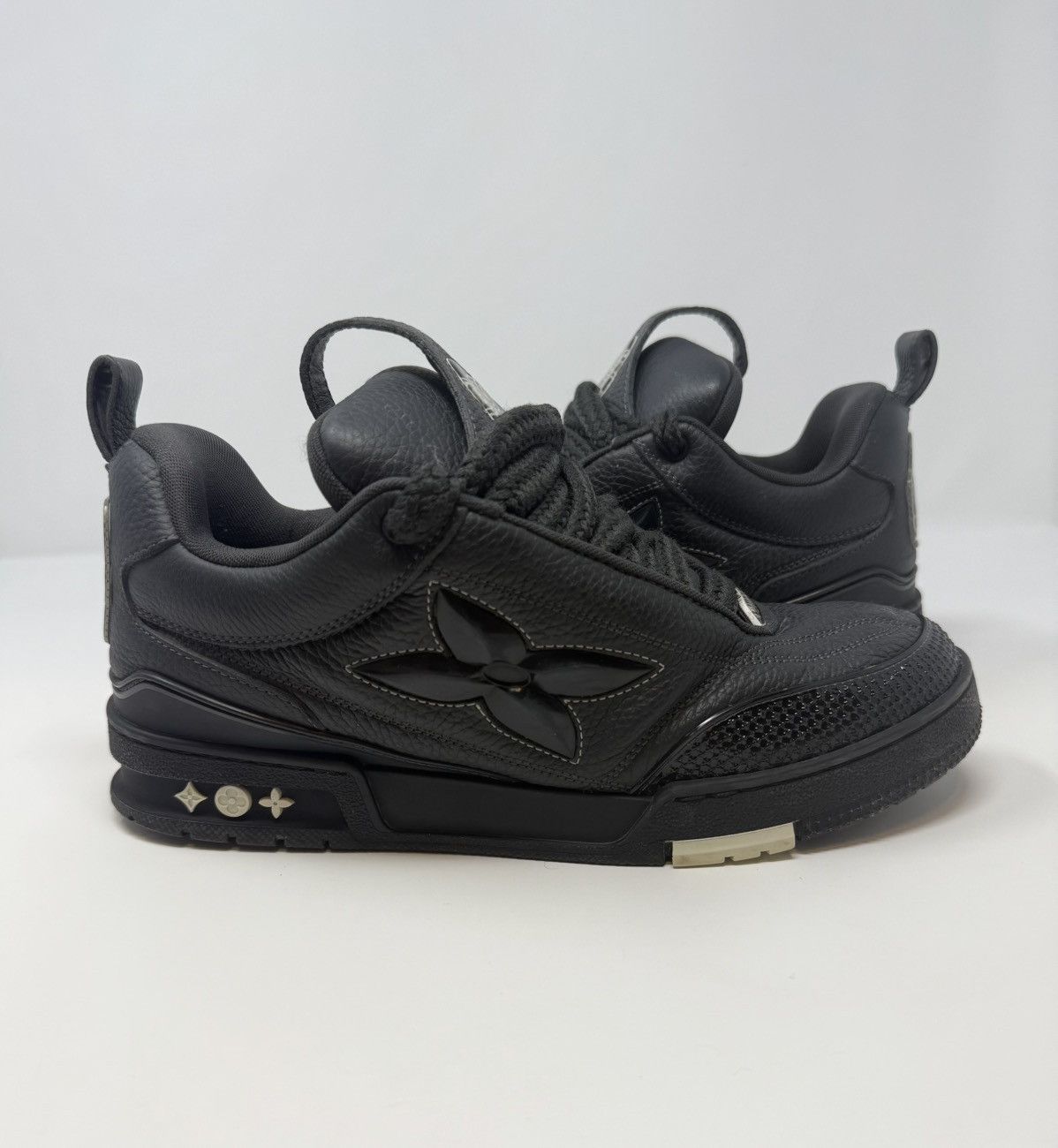 Louis Vuitton Louis Vuitton Skate Sneaker Black Size US 9 / EU 42 - 1 Thumbnail