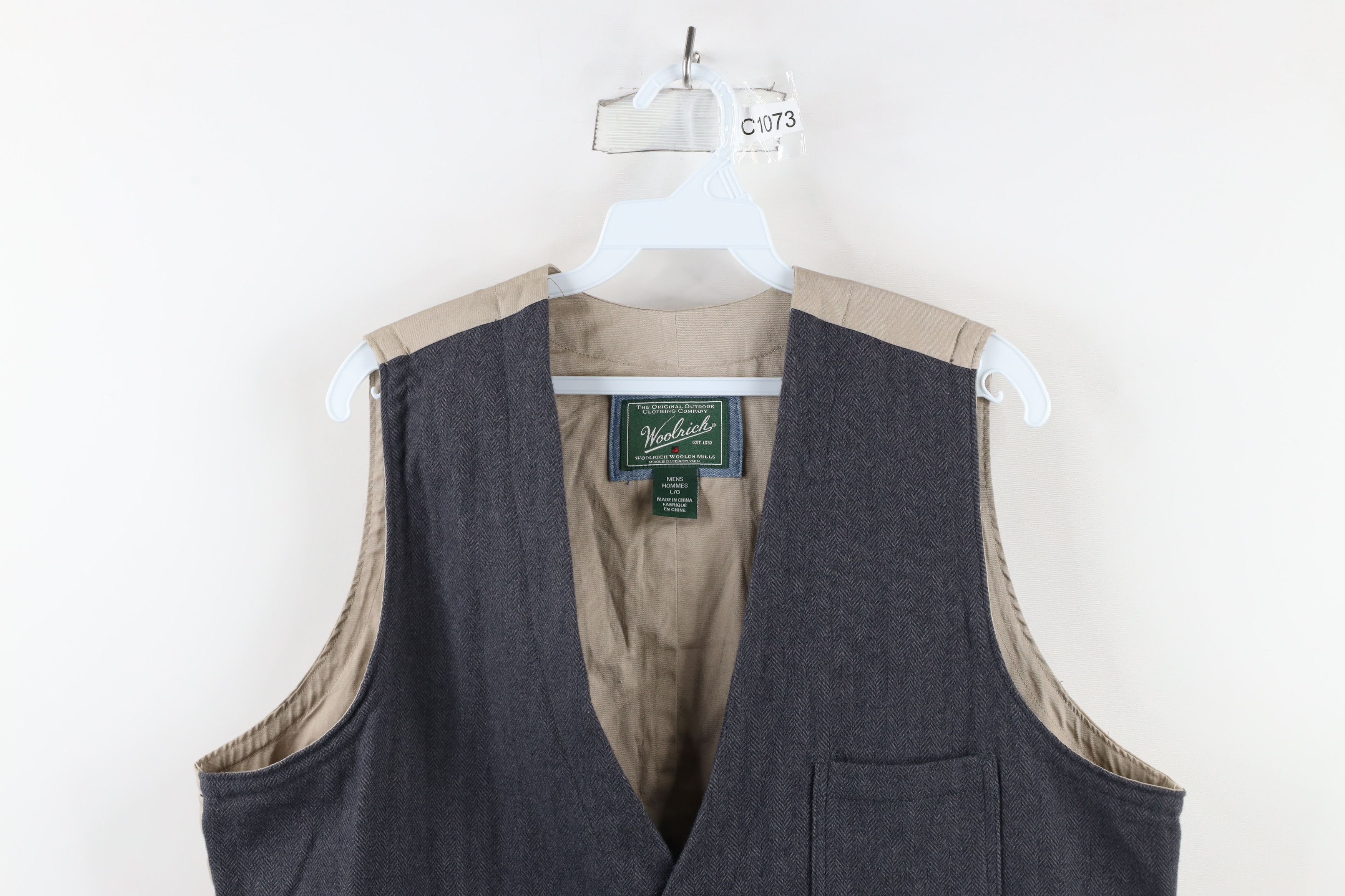 Vintage × Woolrich Woolen Mills Vintage Woolrich Herringbone Buckle Back Vest Jacket Gray Size US L / EU 52-54 / 3 - 2 Thumbnail