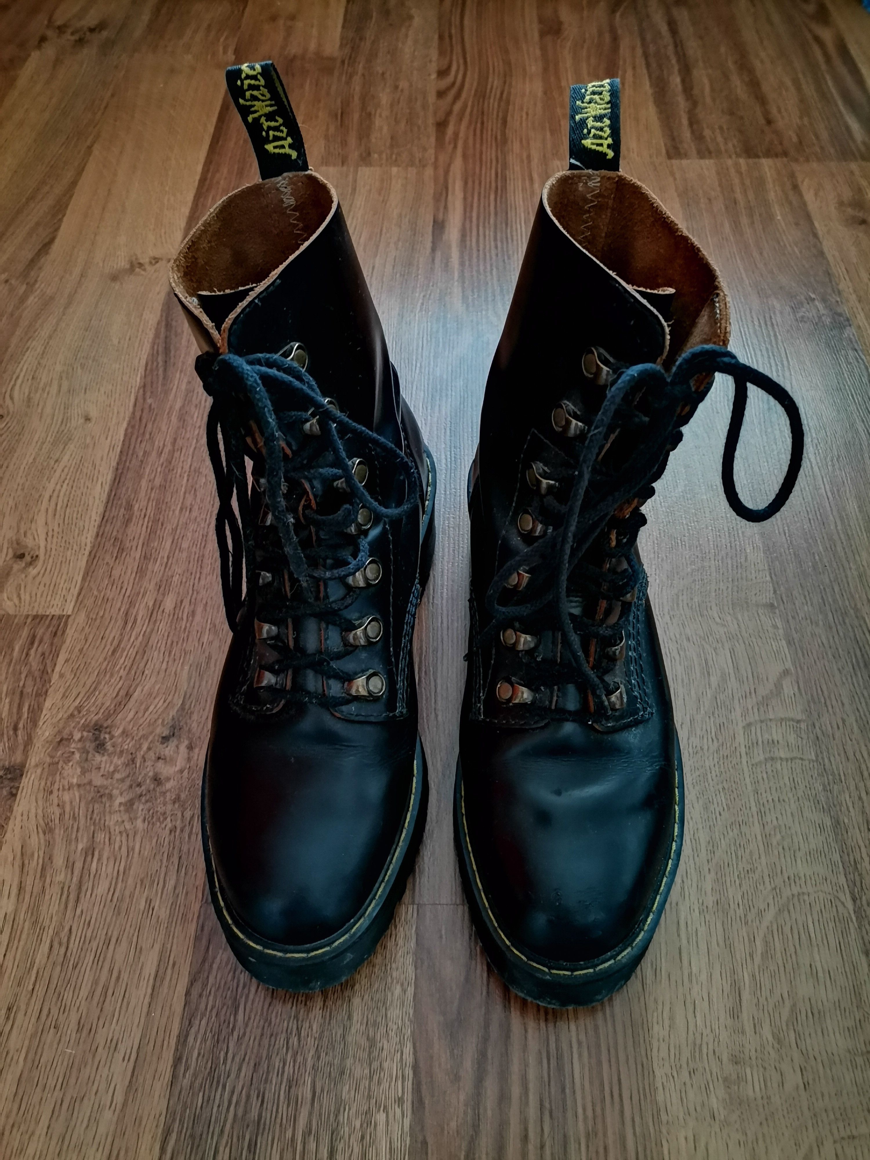 Dr. Martens Dr. Martens Women's Boots Size US 9 / IT 39 - 1 Thumbnail