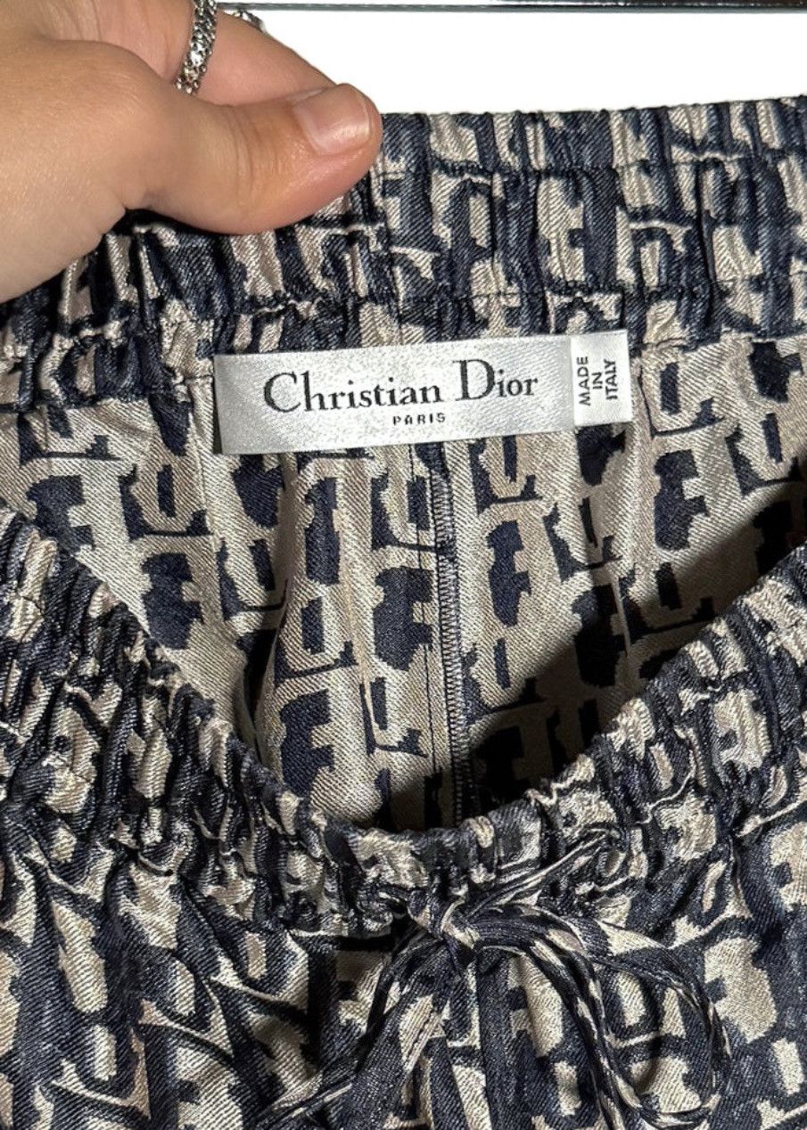 Dior Dior Chez Moi Oblique Navy Blue Beige Silk Shorts Size 27" / US 4 / IT 40 - 5 Thumbnail