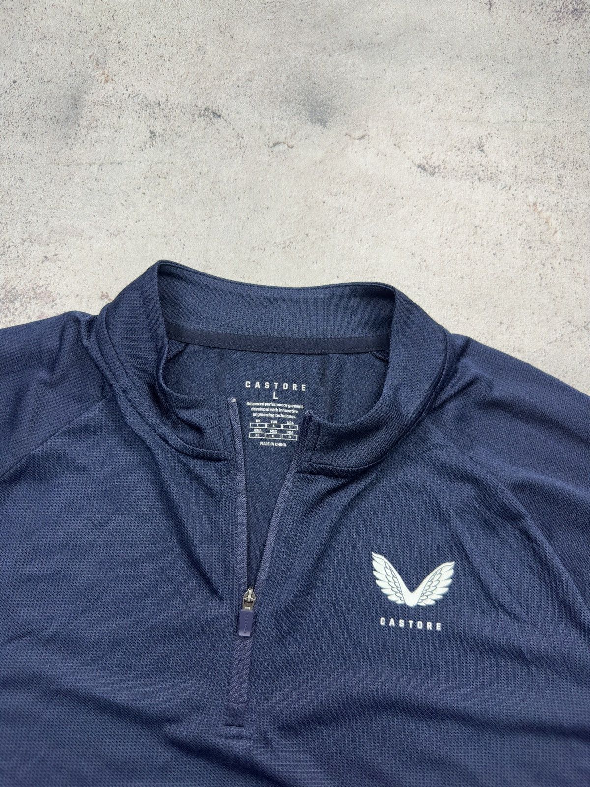 Castore Castore Aertek Blue Long sleeve Training T Shirt Size L Size US L / EU 52-54 / 3 - 4 Thumbnail