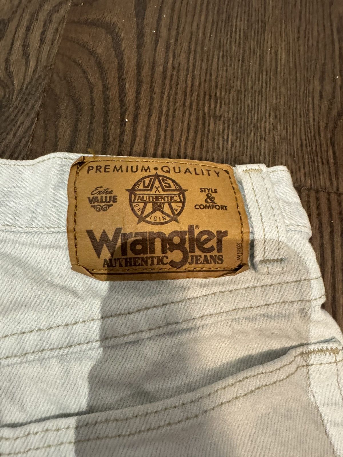 Wrangler VINTAGE BAGGY WRANGLER JORTS Size US 30 / EU 46 - 2 Thumbnail