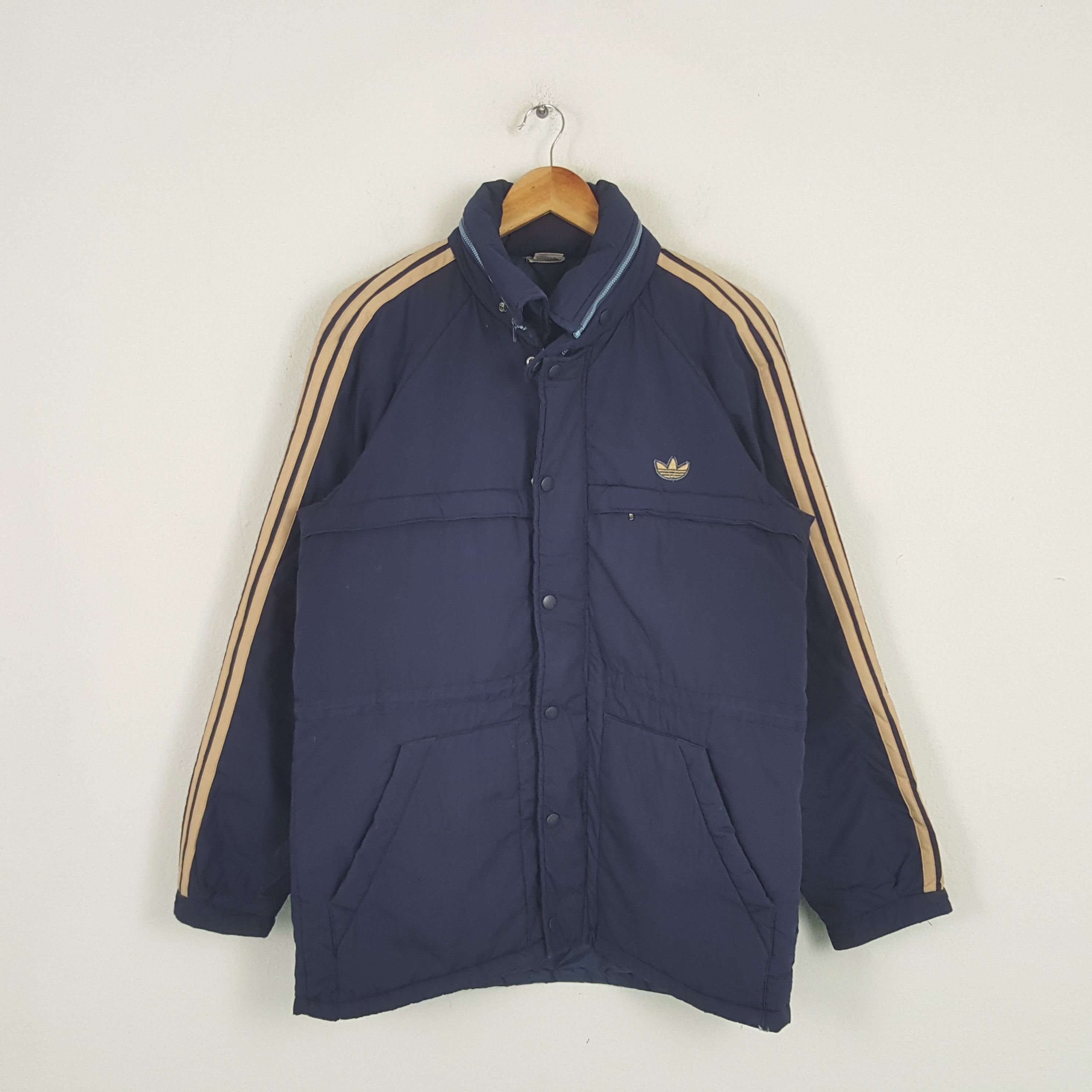 Adidas × Vintage Vintage Adidas Outdoor Activity Winter Jacket Size US M / EU 48-50 / 2 - 1 Thumbnail