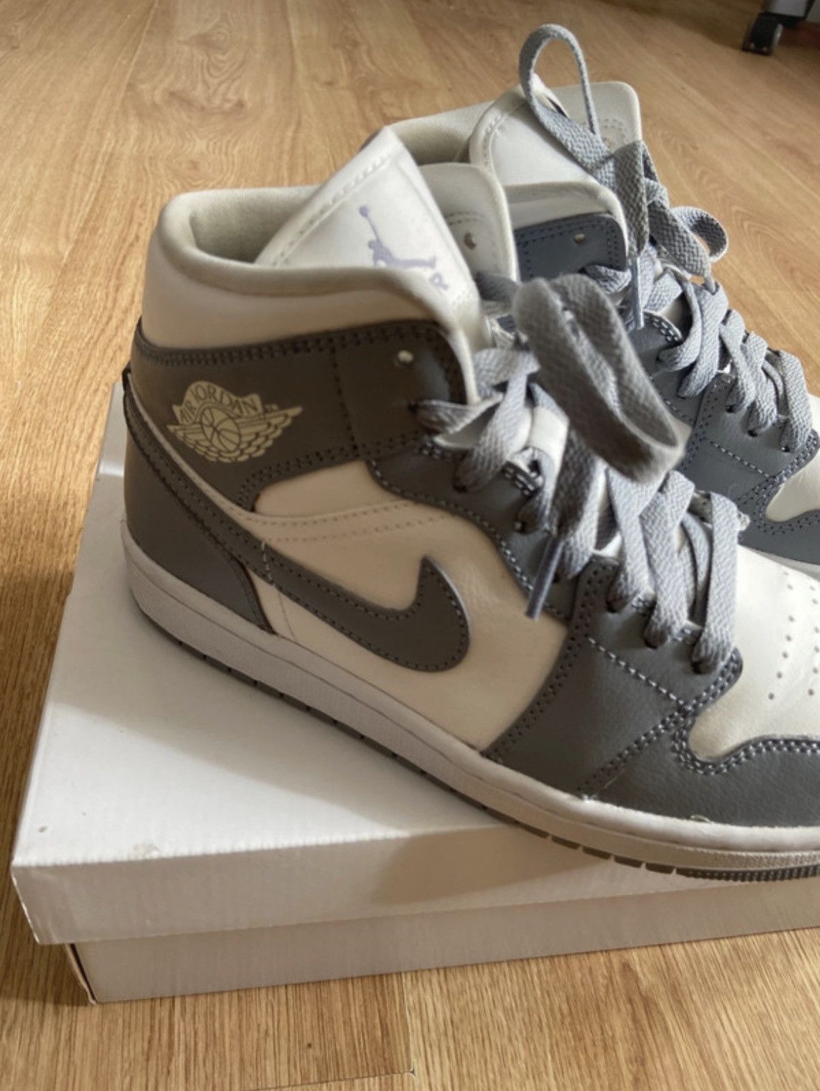 Nike Air Jordan 1 Mid Size US 7 / IT 37 - 2 Thumbnail