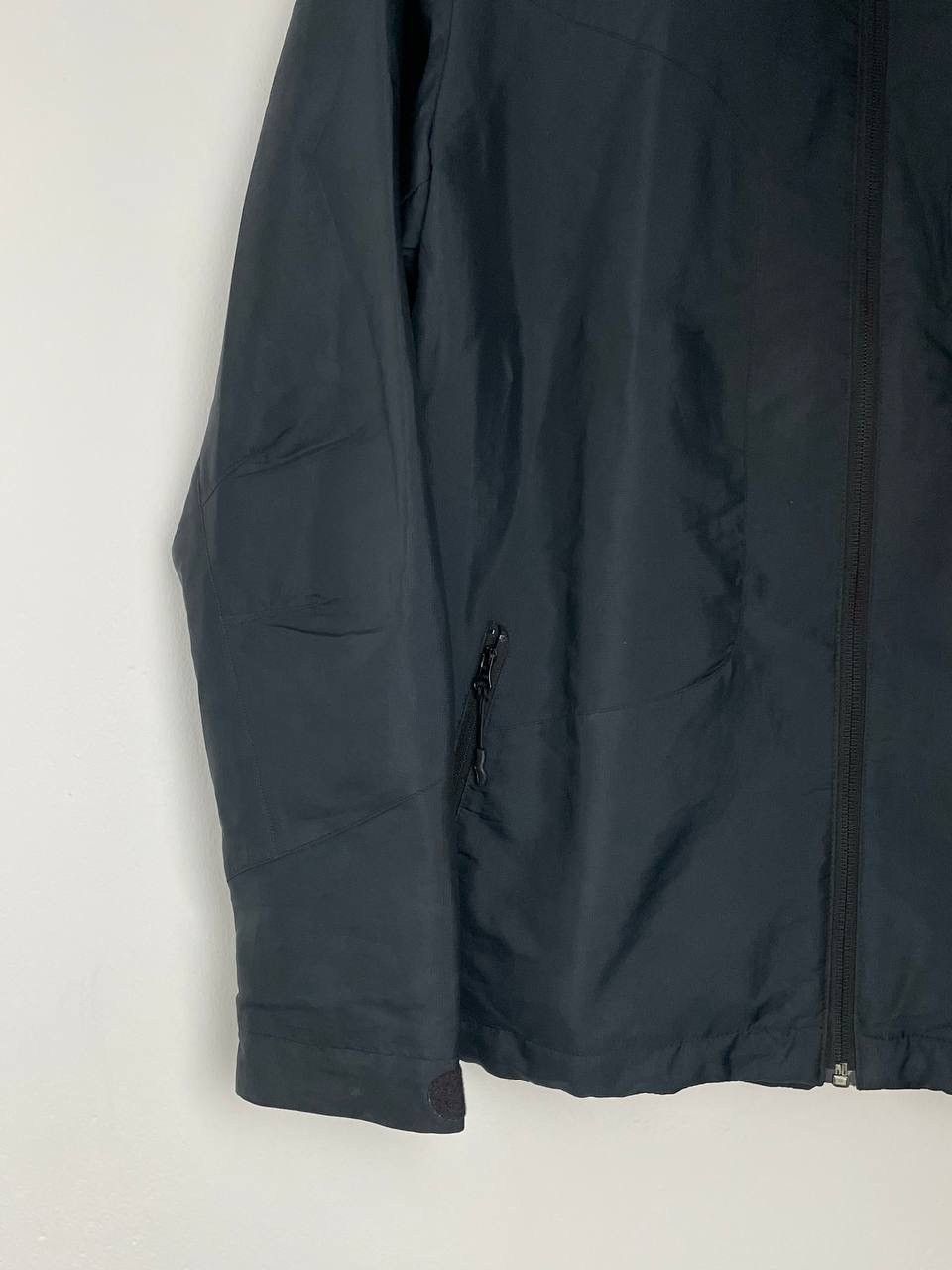 Nike × Vintage Nike Light Jacket Neylon Center Swoosh Oversized Y2K Size US S / EU 44-46 / 1 - 3 Thumbnail