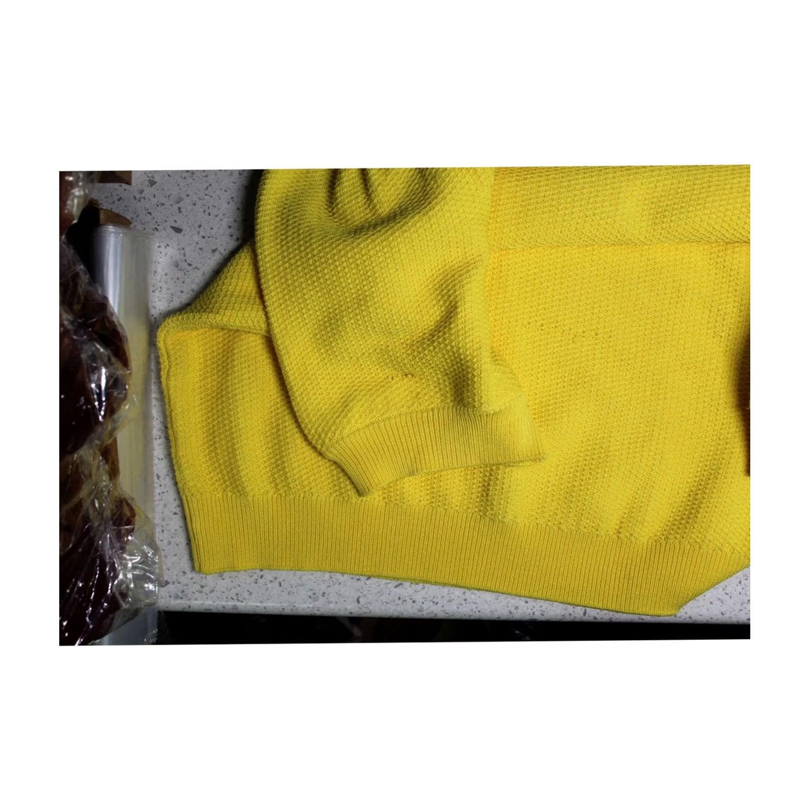 Karl Lagerfeld Karl Lagerfeld Womens Honeycomb Pullover Sweater L yellow Size L / US 10 / IT 46 - 2 Thumbnail