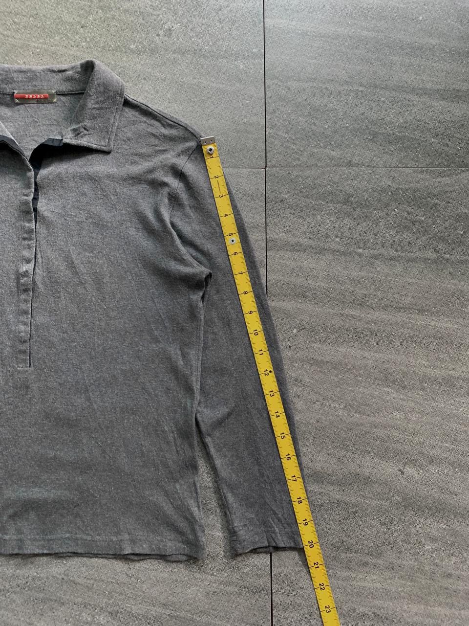 Prada FREE TAX! 2000s Half Buttoned Red Tab Polo Shirt Size US S / EU 44-46 / 1 - 10 Thumbnail