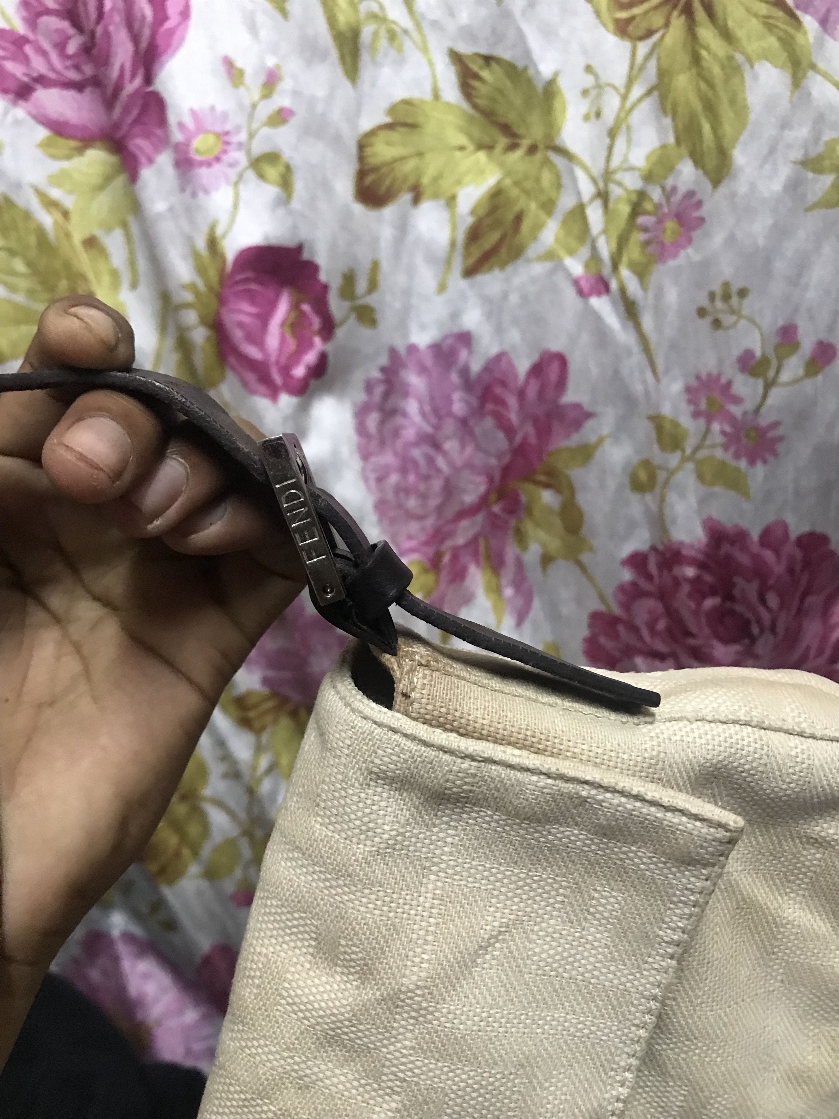 Fendi Authentic Fendi Monogram Mambgueta Size ONE SIZE - 9 Thumbnail