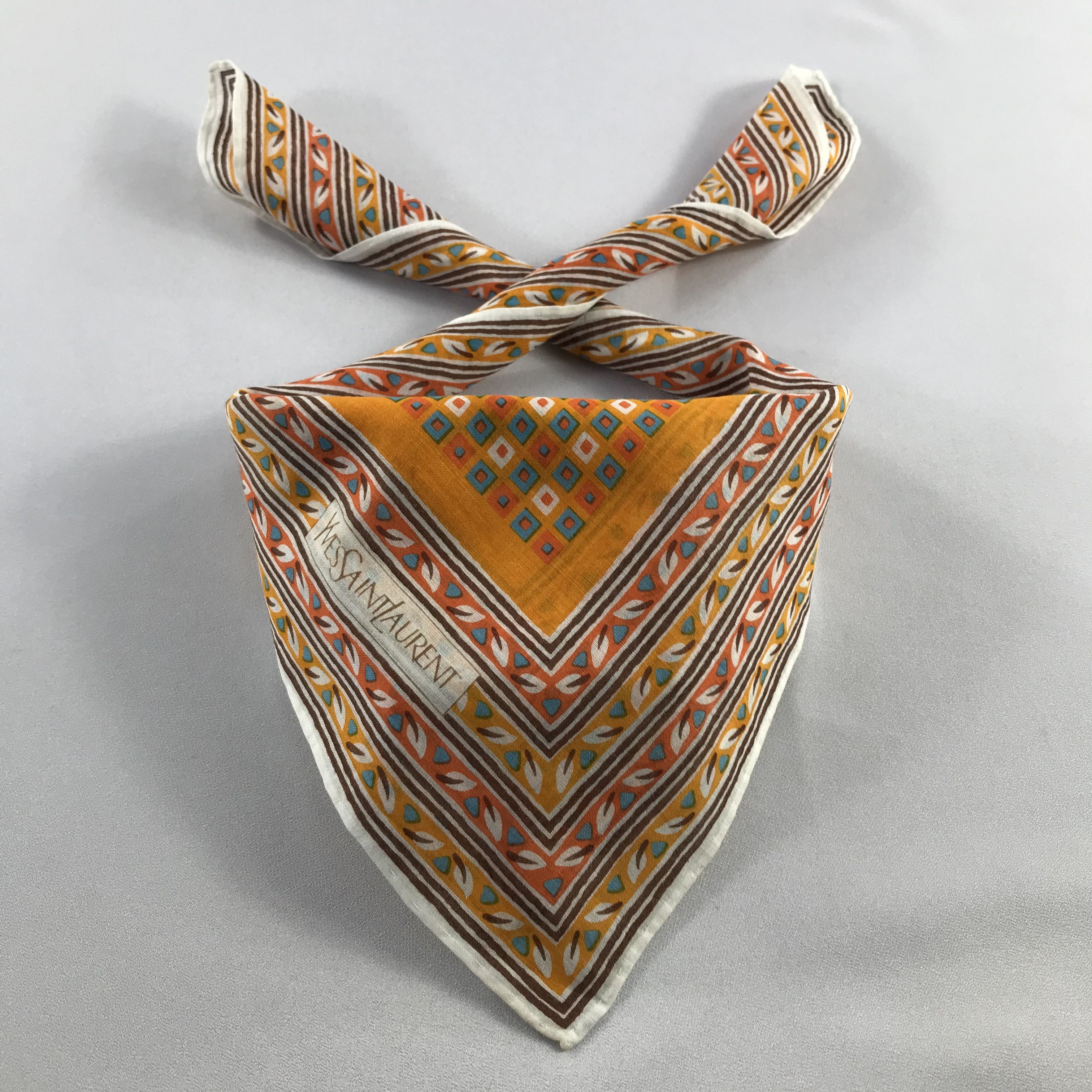 Yves Saint Laurent Yves Saint Laurent Handkerchief / Bandana / Neckerchief C771 Size ONE SIZE - 1 Thumbnail