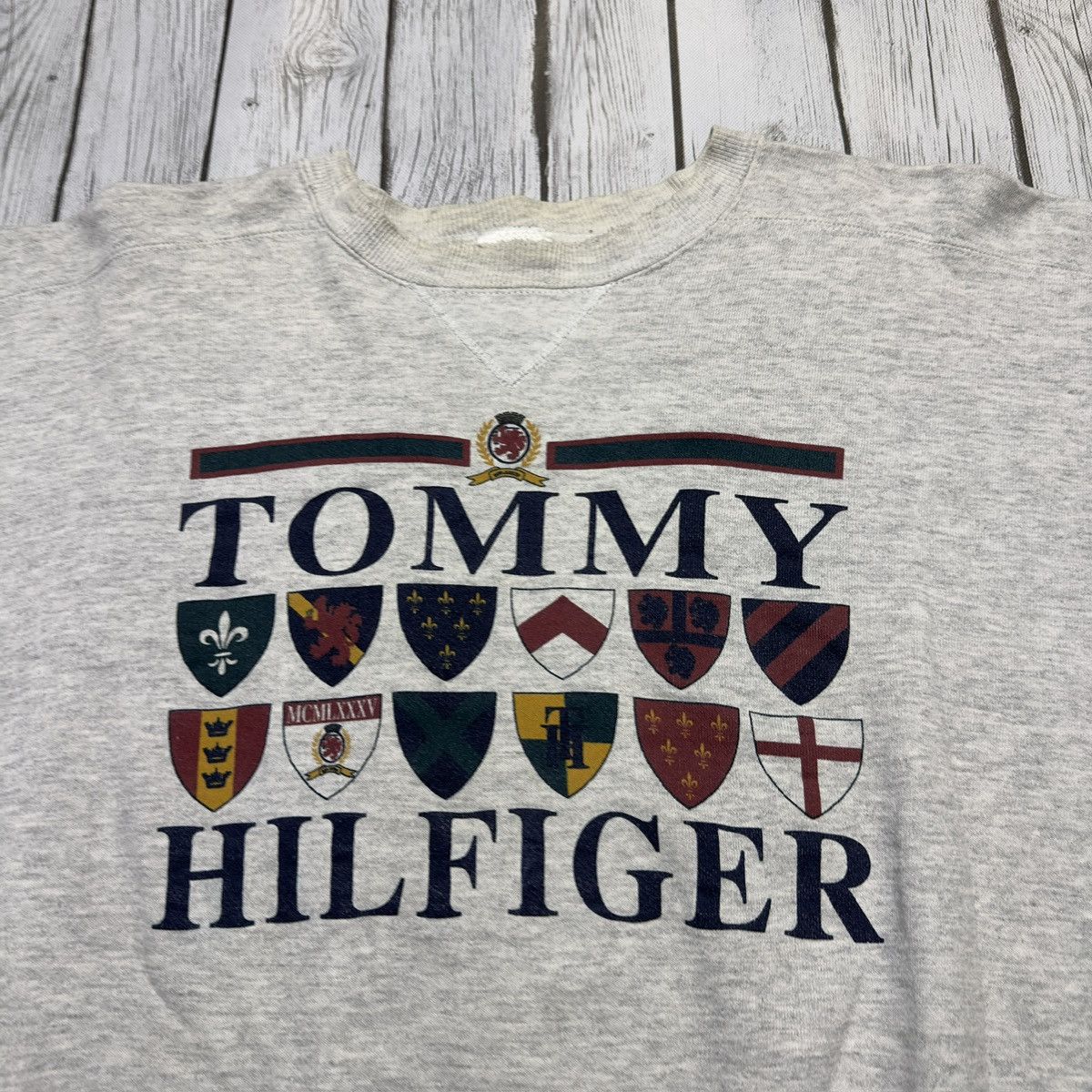 Tommy Hilfiger × Vintage Vintage Tommy Hilfiger sweatshirt Size US L / EU 52-54 / 3 - 3 Thumbnail